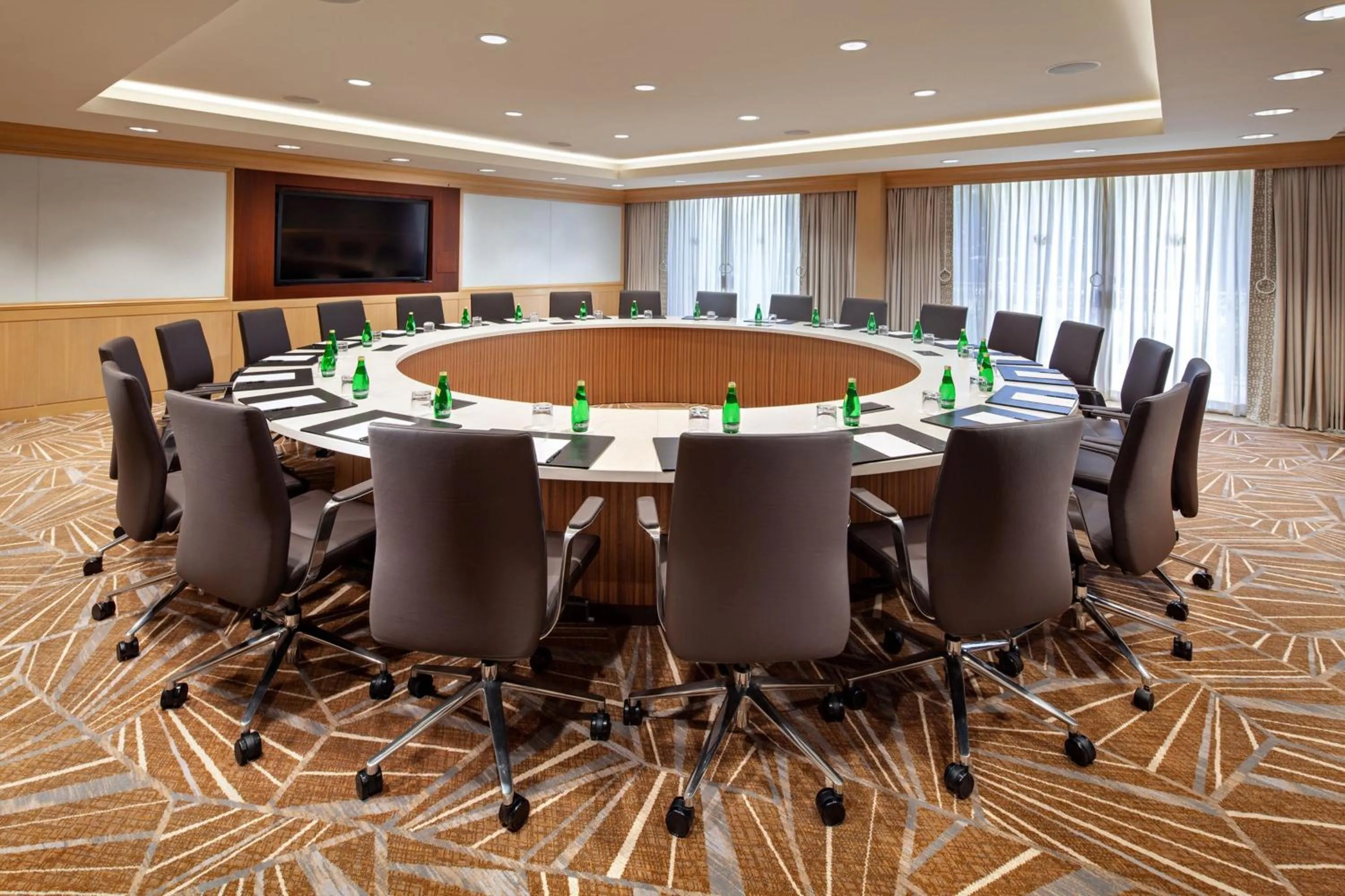 Meeting/conference room in The Canyon Suites at The Phoenician, a Luxury Collection Resort, Scottsdale
