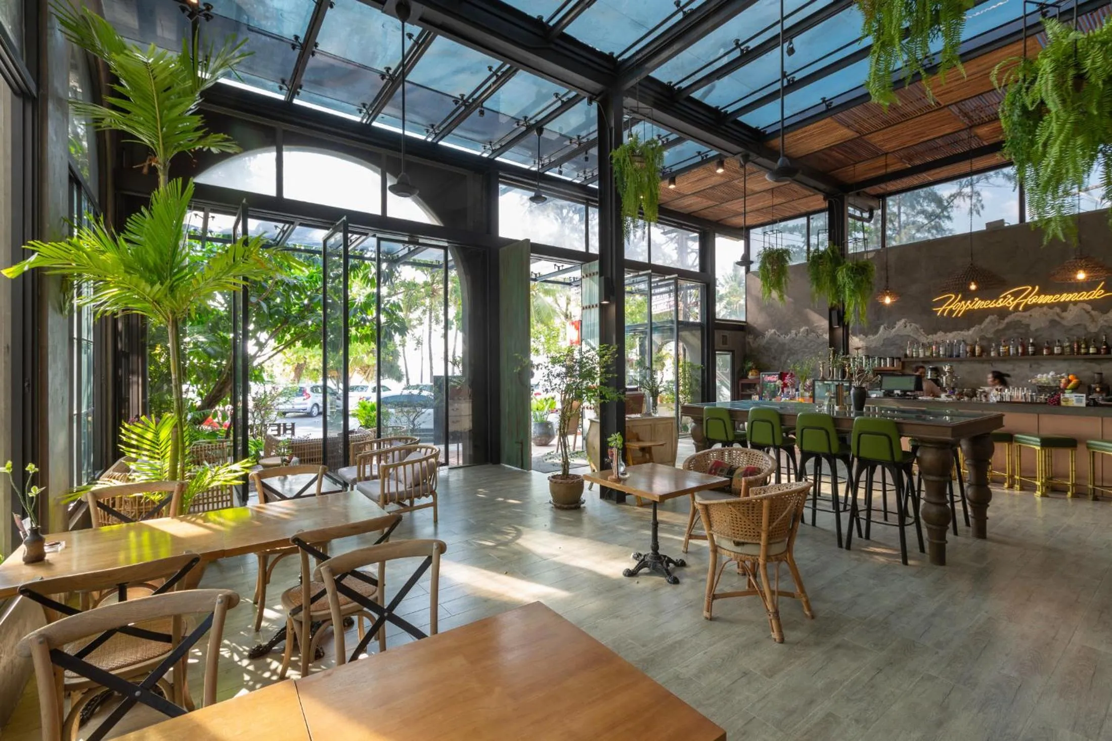 Coffee/tea facilities in Baan Laimai Beach Resort & Spa - SHA Extra Plus