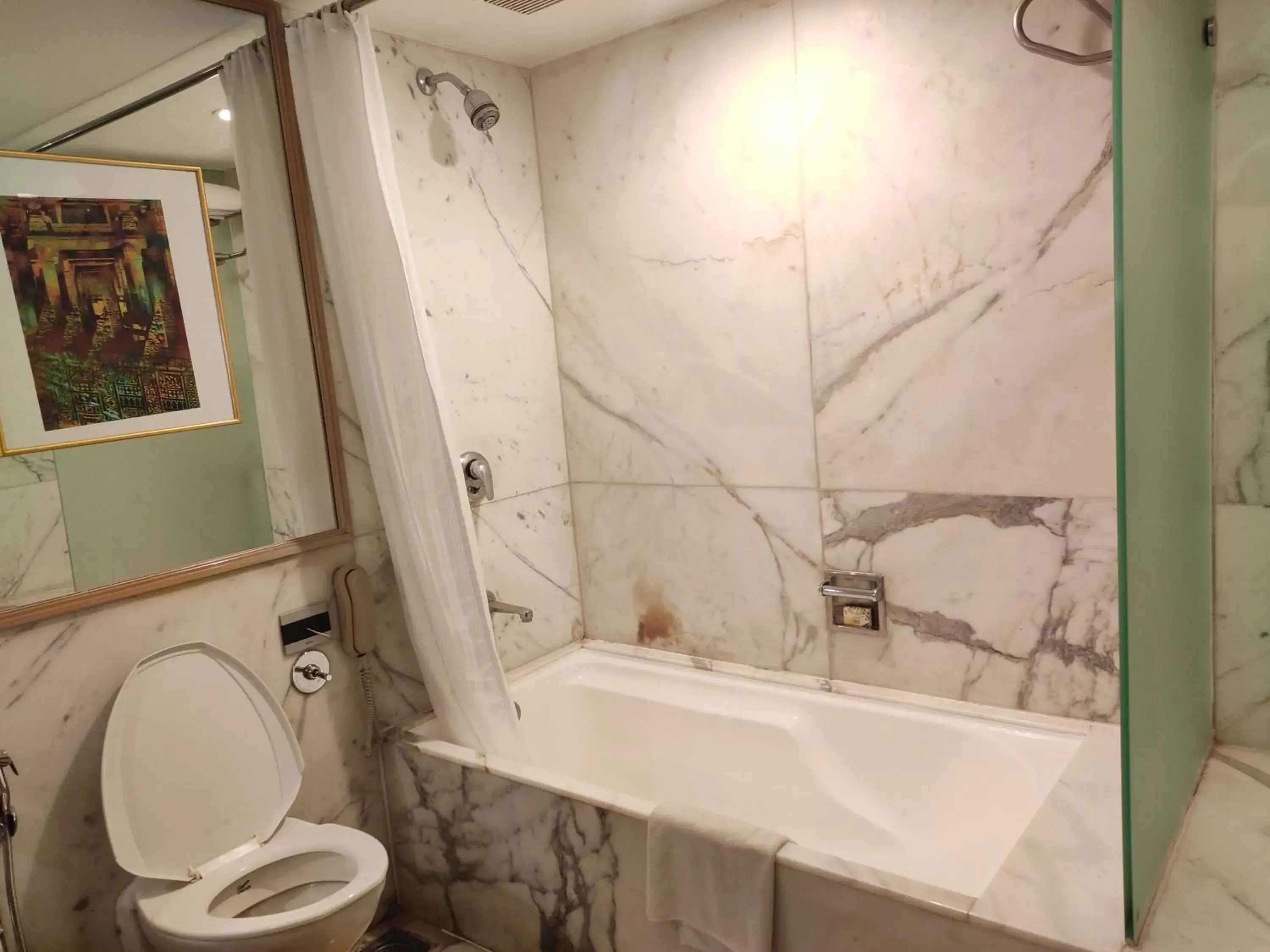 Suite in Pride Plaza Hotel, Ahmedabad Suite in Pride Plaza Hotel, Ahmedabad