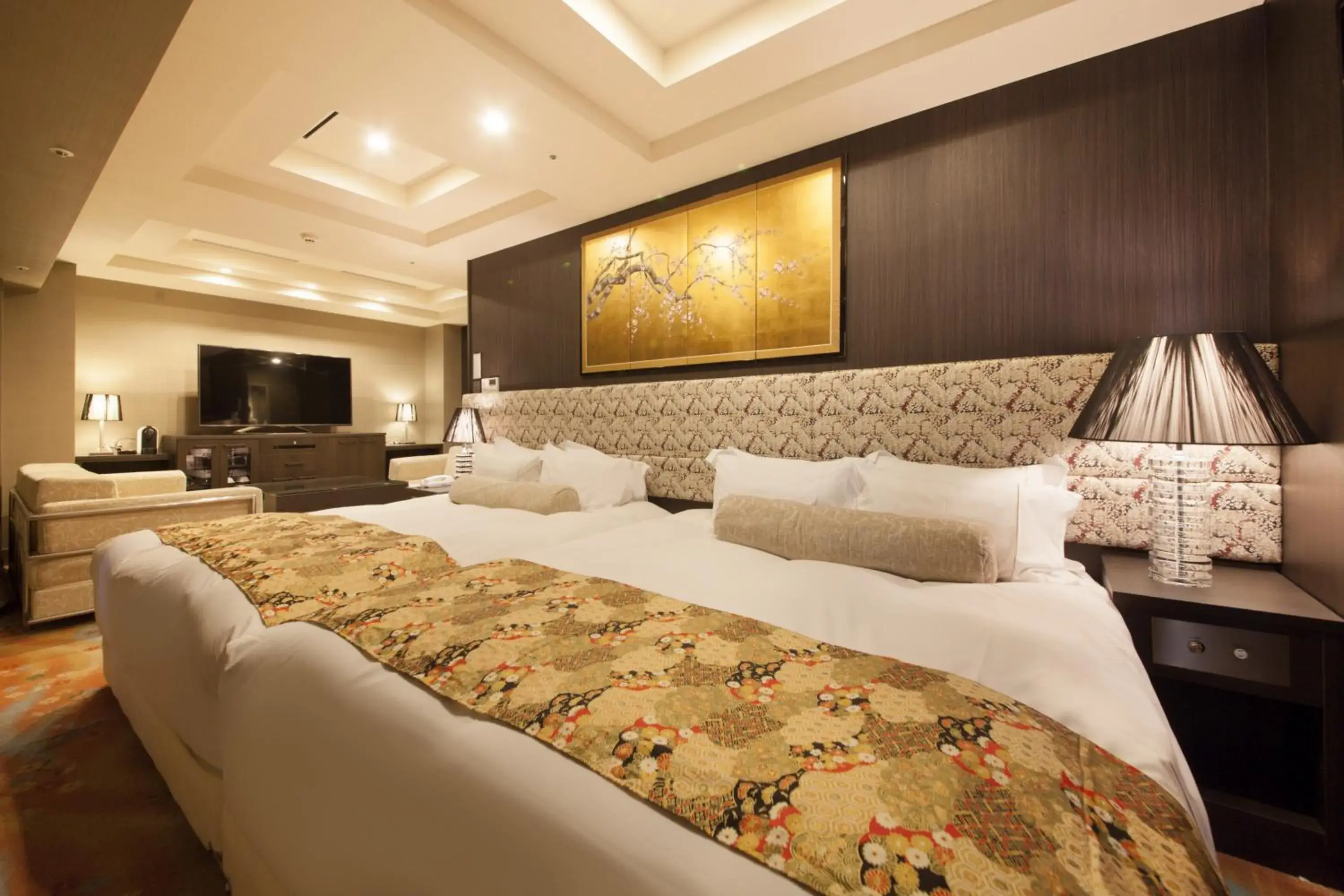 Bedroom, Bed in Centurion Hotel Grand Akasaka Mitsuke Station