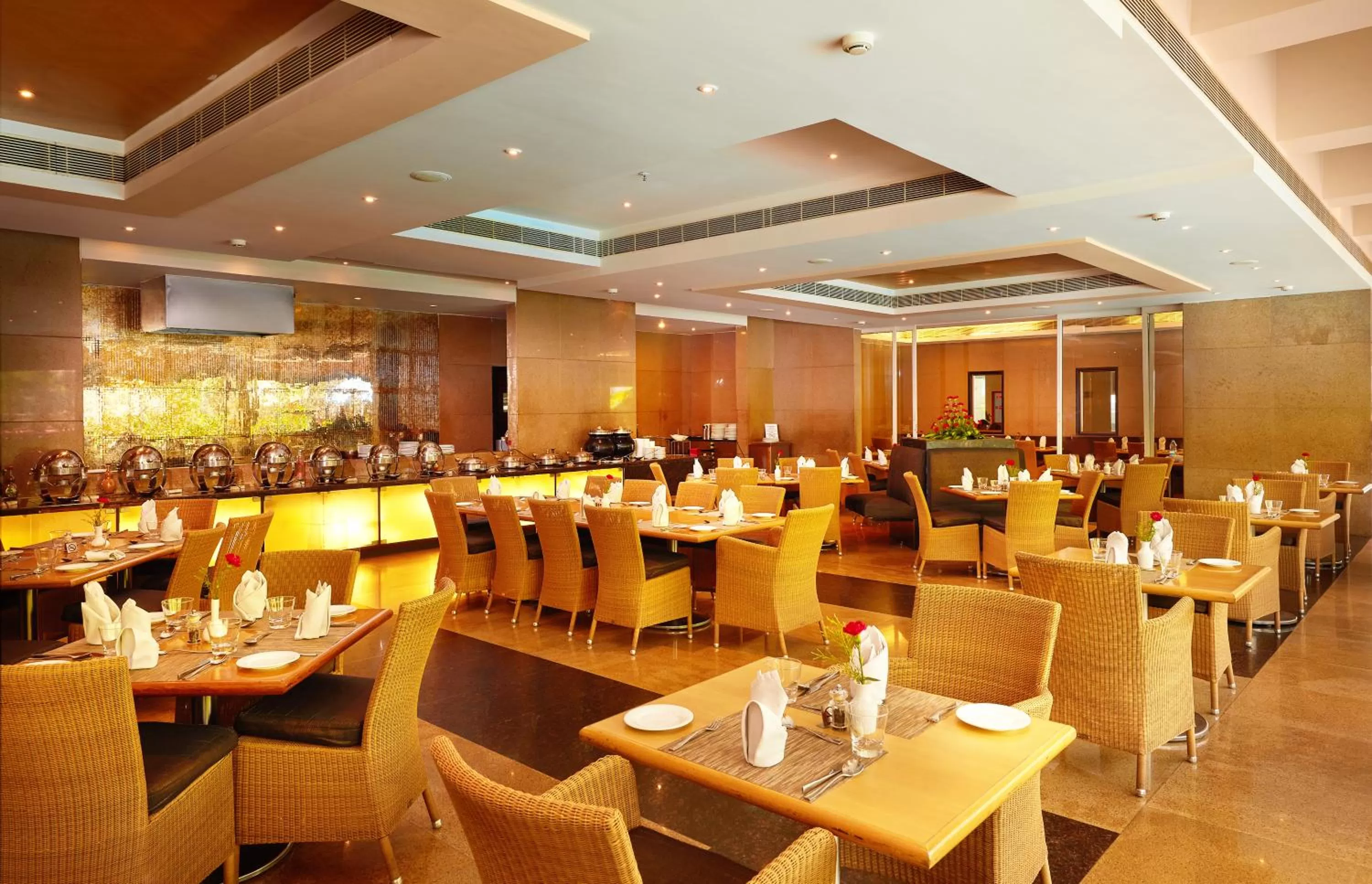 Restaurant/places to eat in Park Plaza Chennai OMR