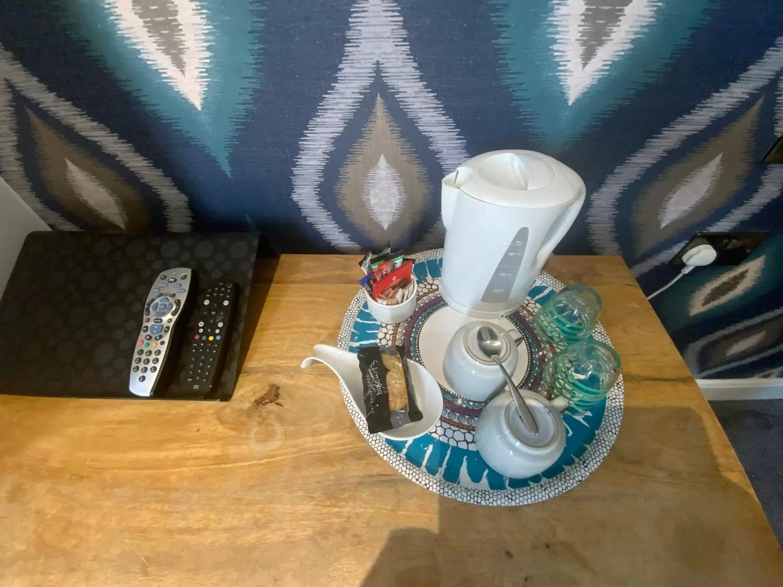 Triple Room in Wheldale Hotel-Bed and Breakfast Triple Room in Wheldale Hotel-Bed and Breakfast