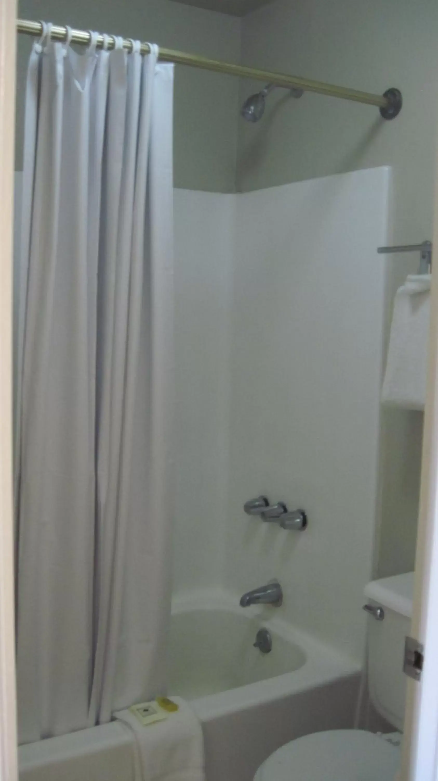 Shower, Bathroom in Travelodge by Wyndham Winslow