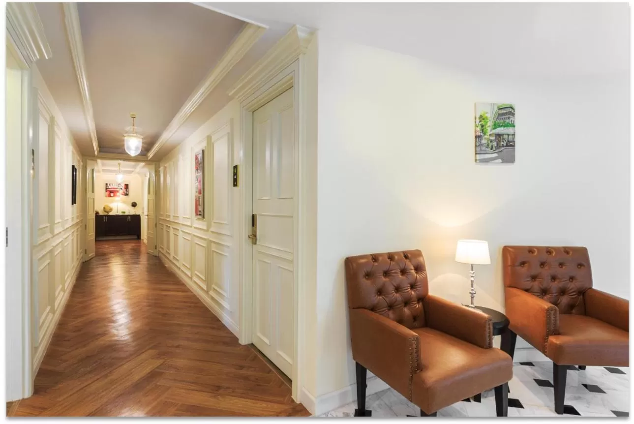 Seating area in The LA49 Hotel