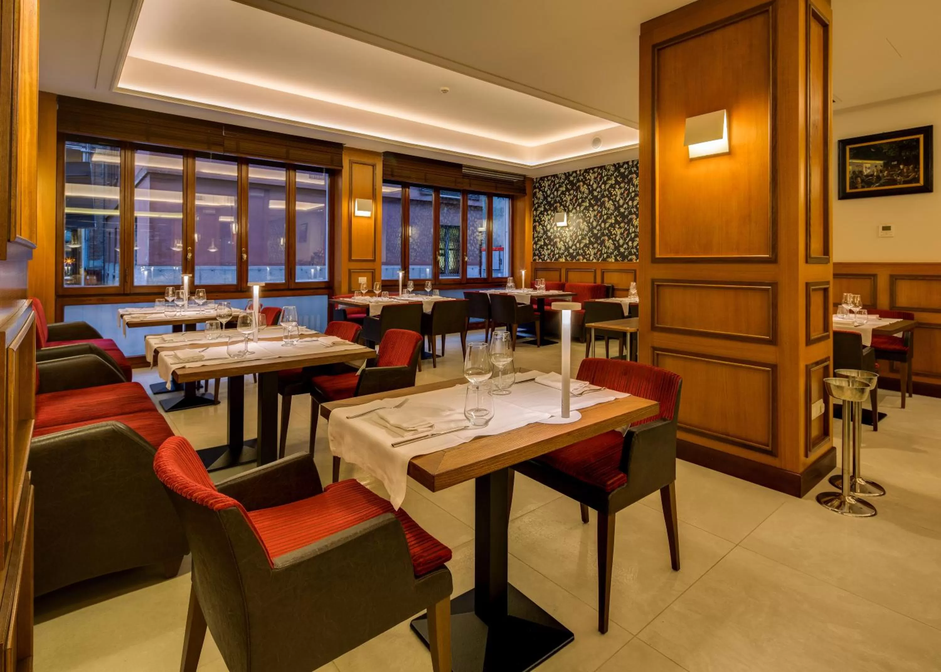 Restaurant/places to eat in Grande Albergo Roma