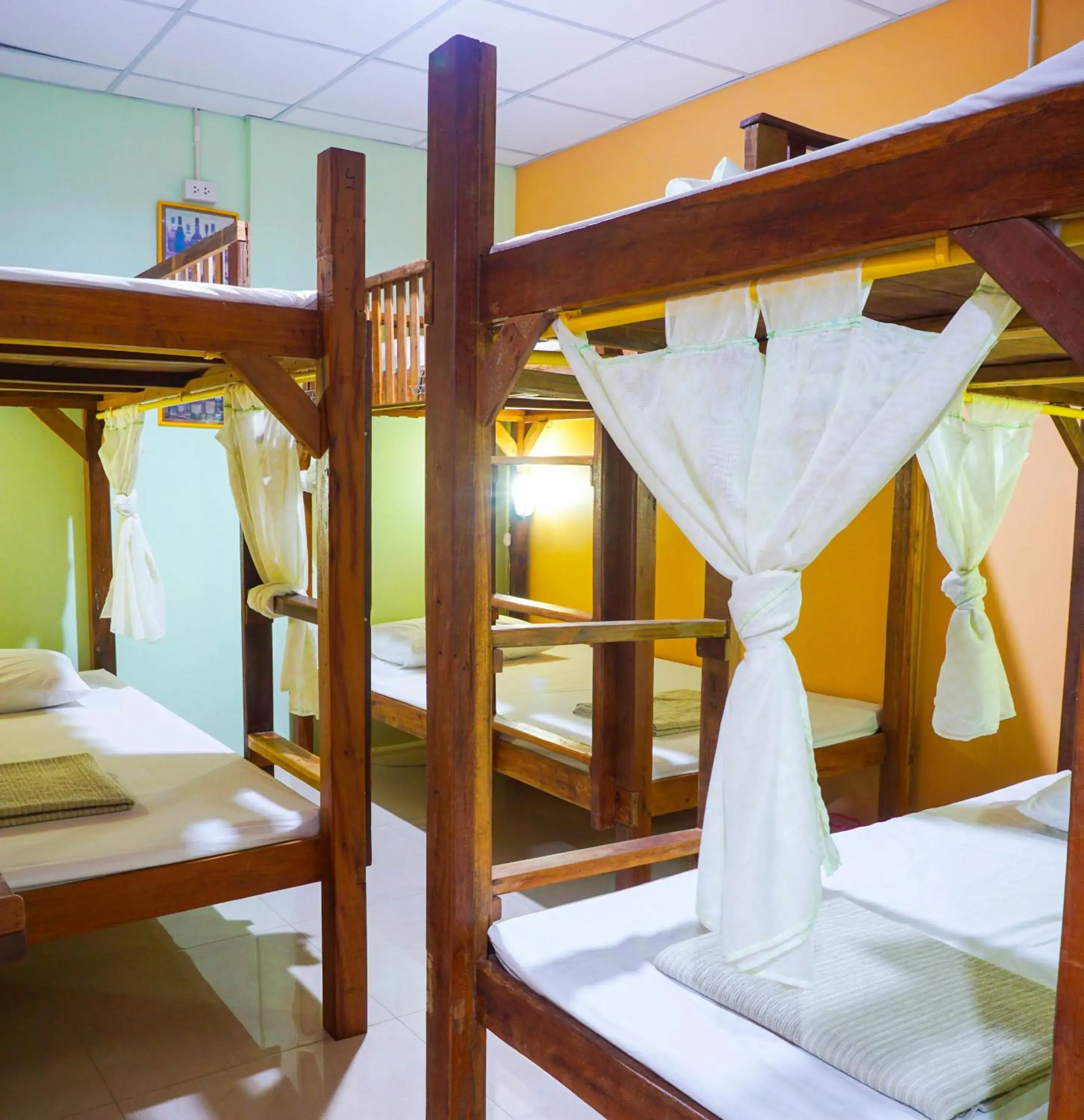 Bunk Bed in Mixed Dormitory Room with Shared Bathroom in Zleep63 Bunk Bed in Mixed Dormitory Room with Shared Bathroom in Zleep63