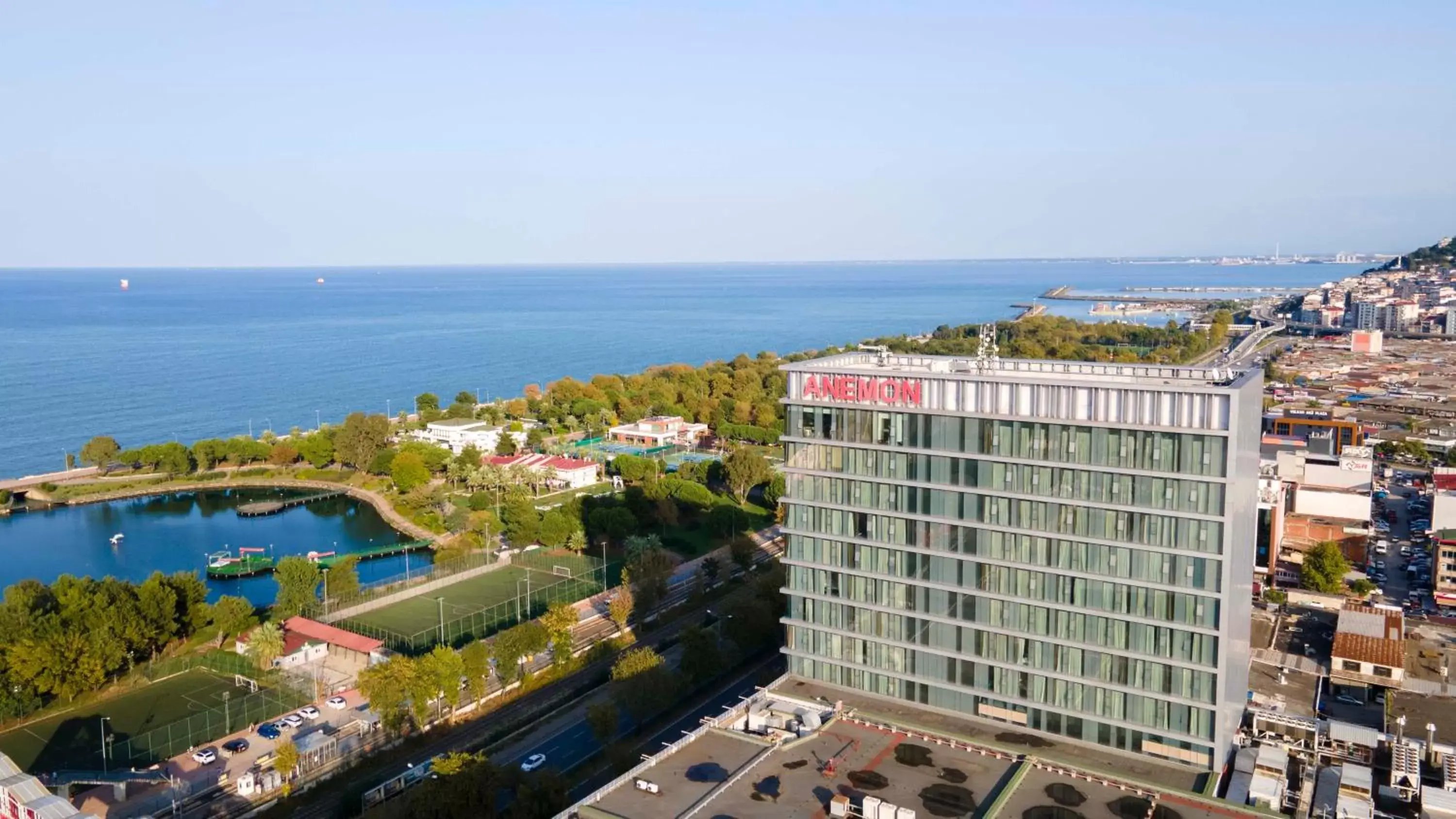 Property building in Anemon Grand Samsun Otel Property building in Anemon Grand Samsun Otel