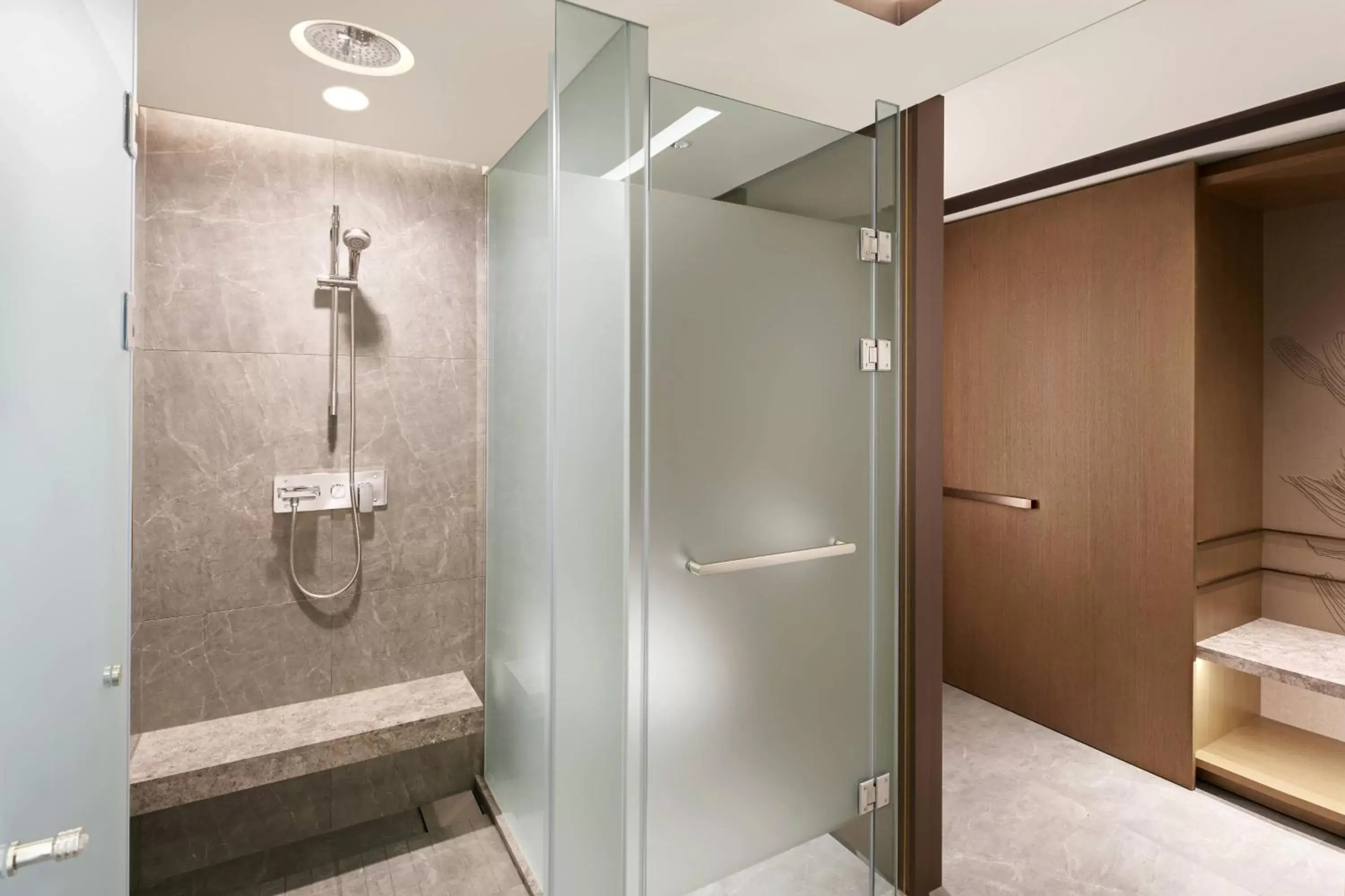 Bathroom in Daegu Marriott Hotel