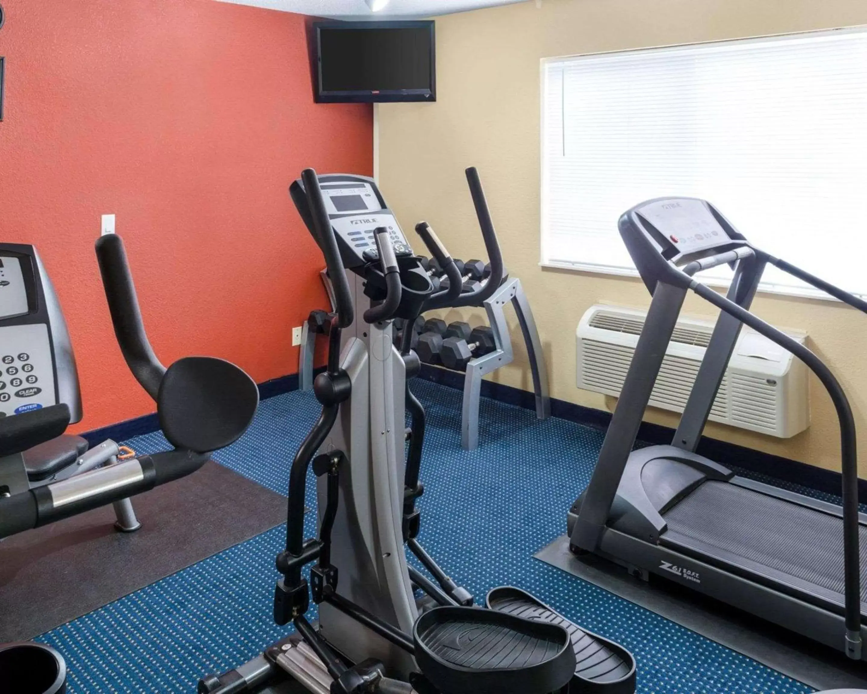 Fitness centre/facilities, Fitness Center/Facilities in Quality Inn Lakeville