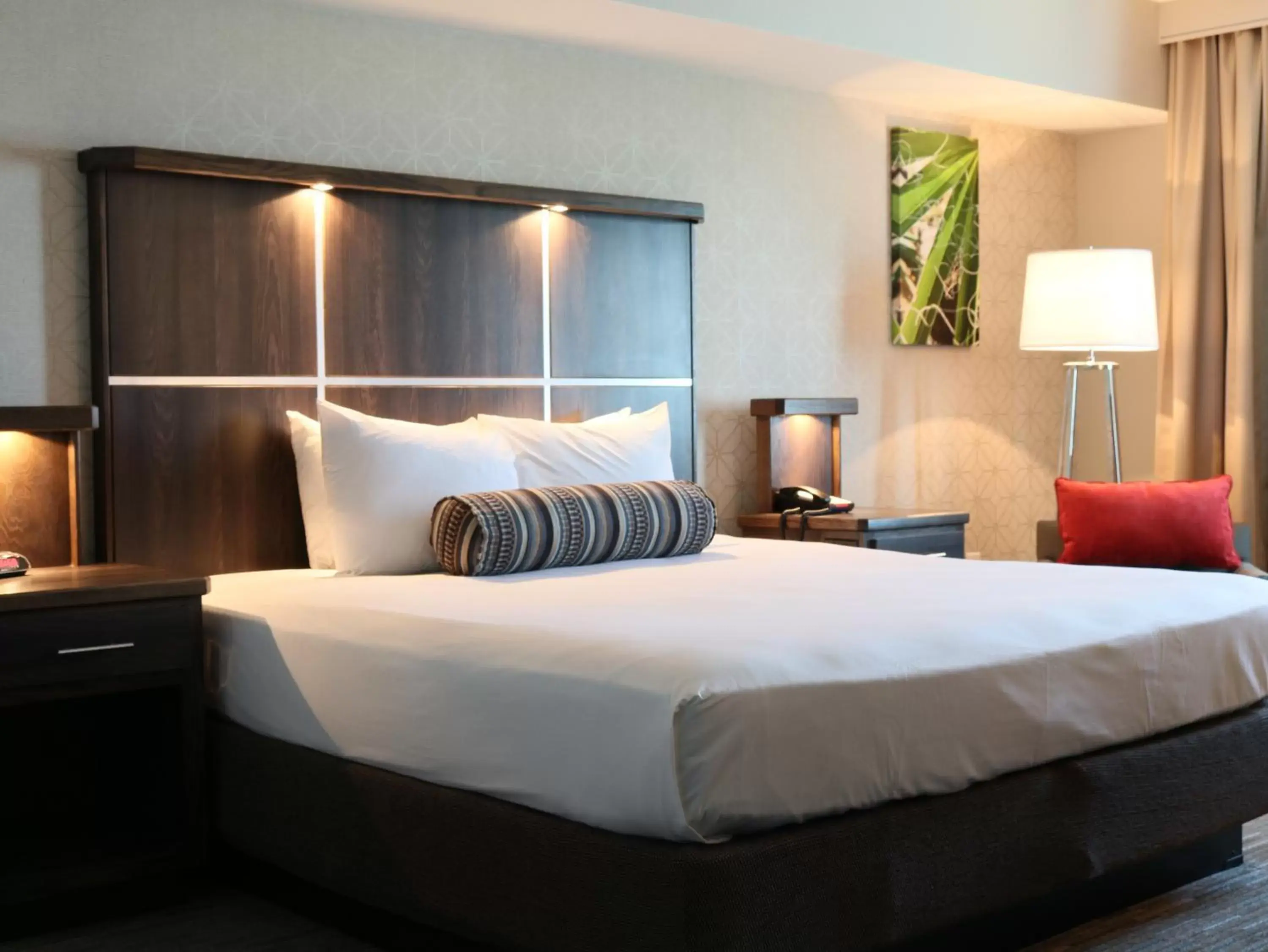 Bed in Avi Resort & Casino