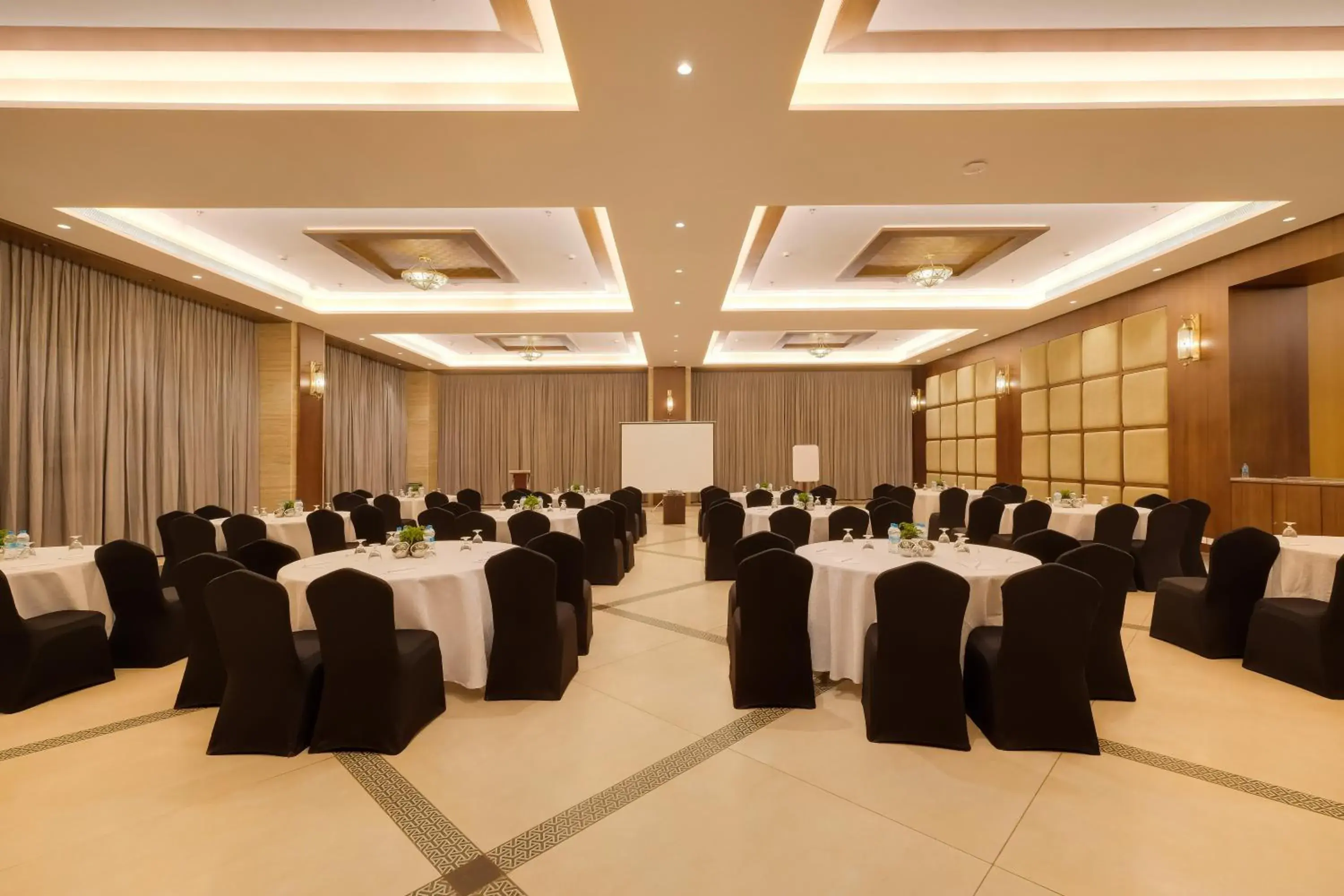 Banquet/Function facilities in The Fern An Ecotel Hotel, Lonavala