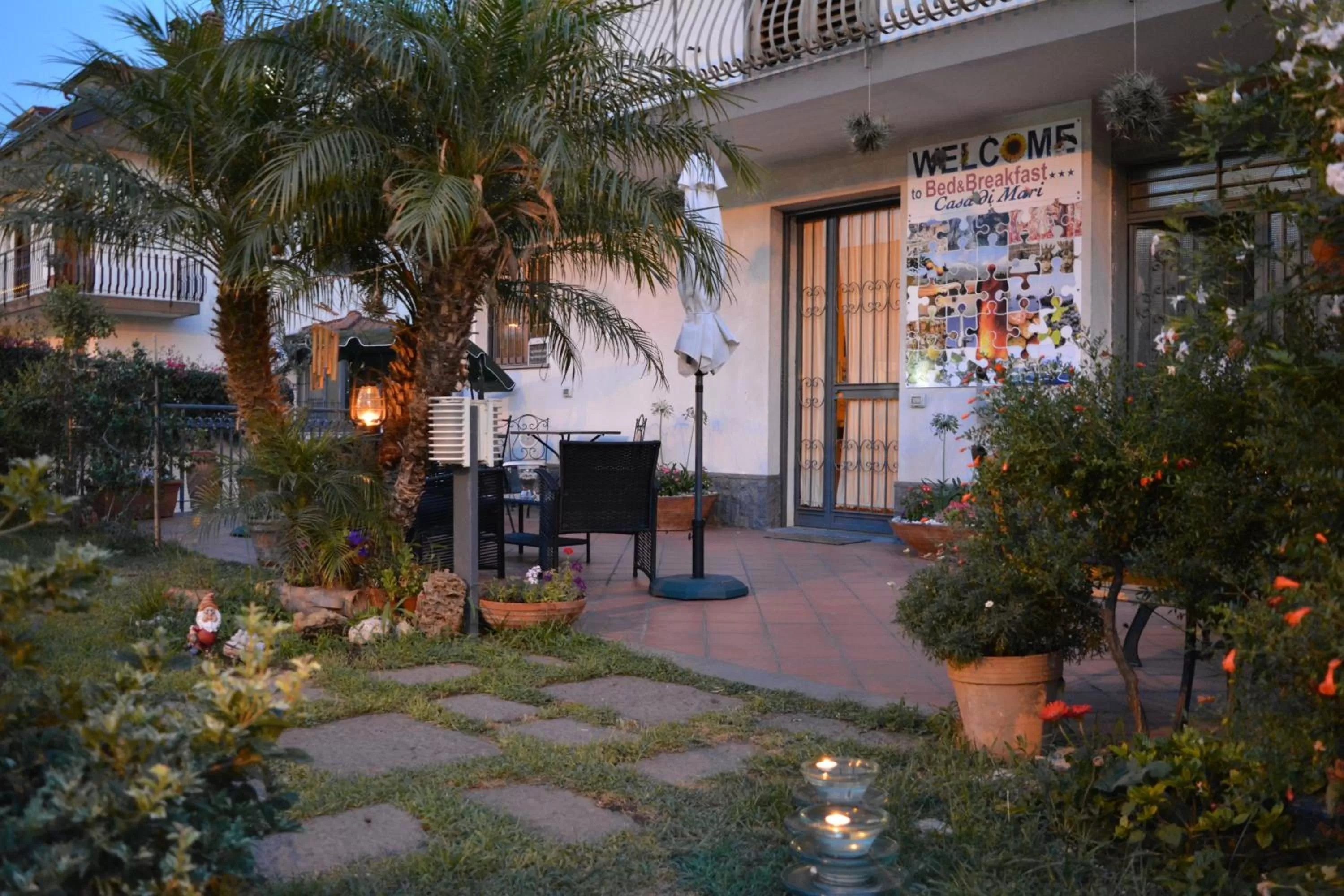 Facade/entrance in B&B Casa Di Mari