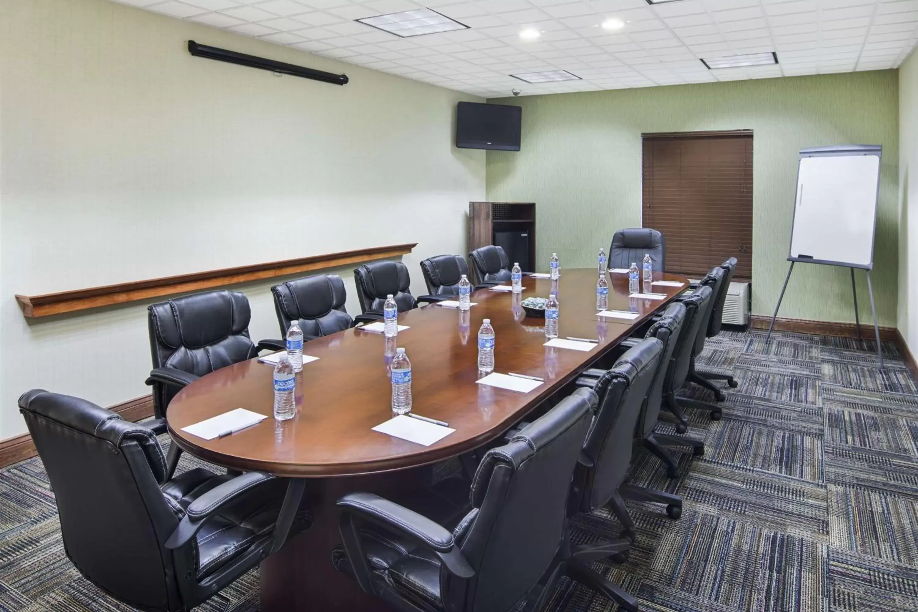 Meeting/conference room in Hampton Inn By Hilton Hinesville, Ga