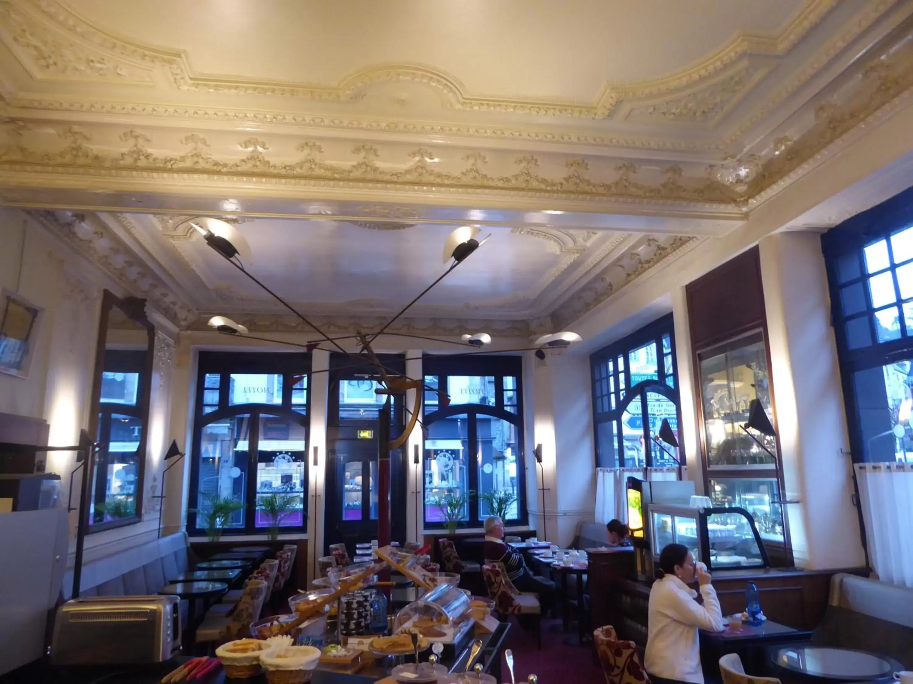 Decorative detail, Restaurant/Places to Eat in Hôtel De L'Europe
