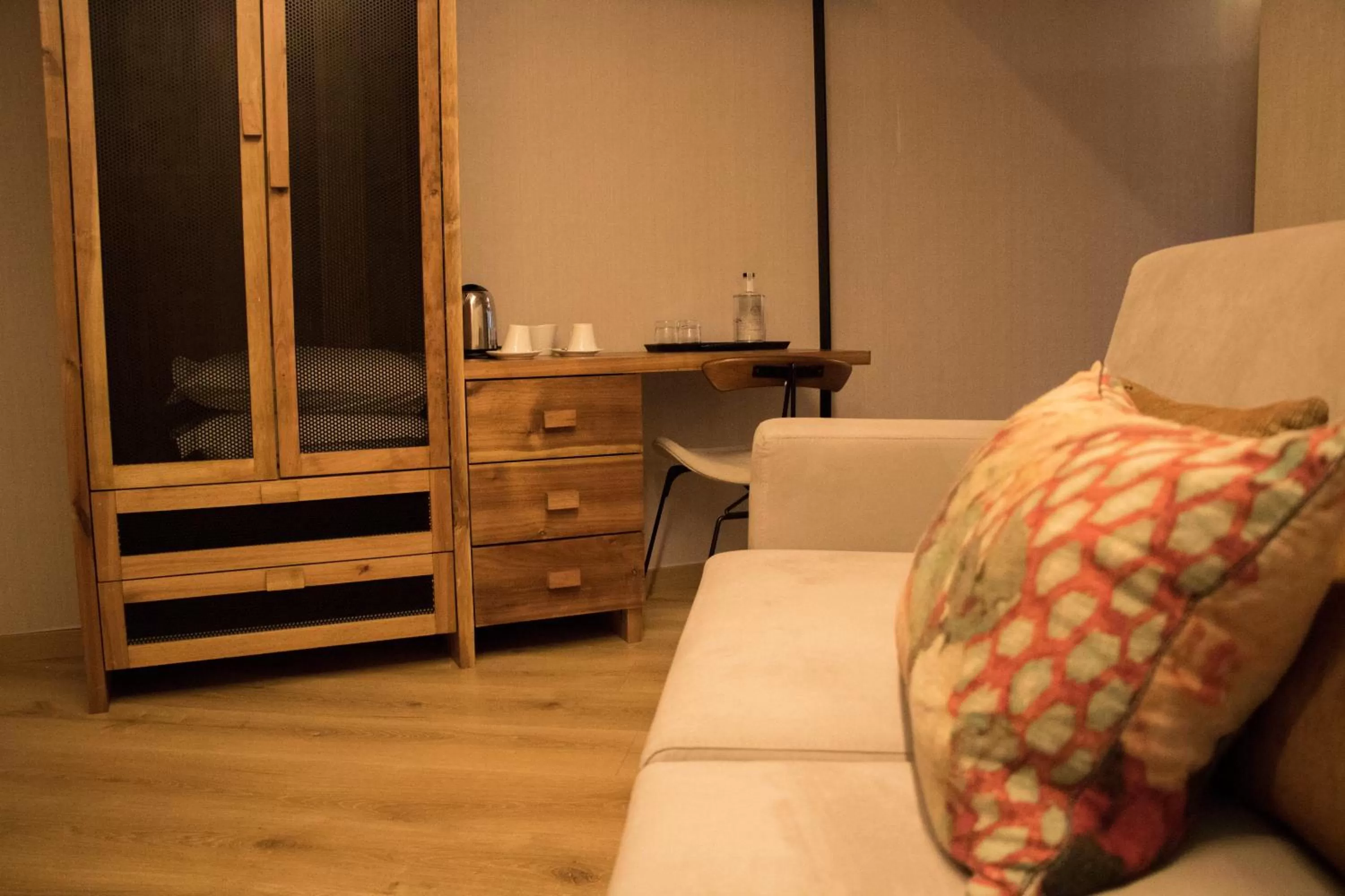 Living room in Well Hotel & Spa