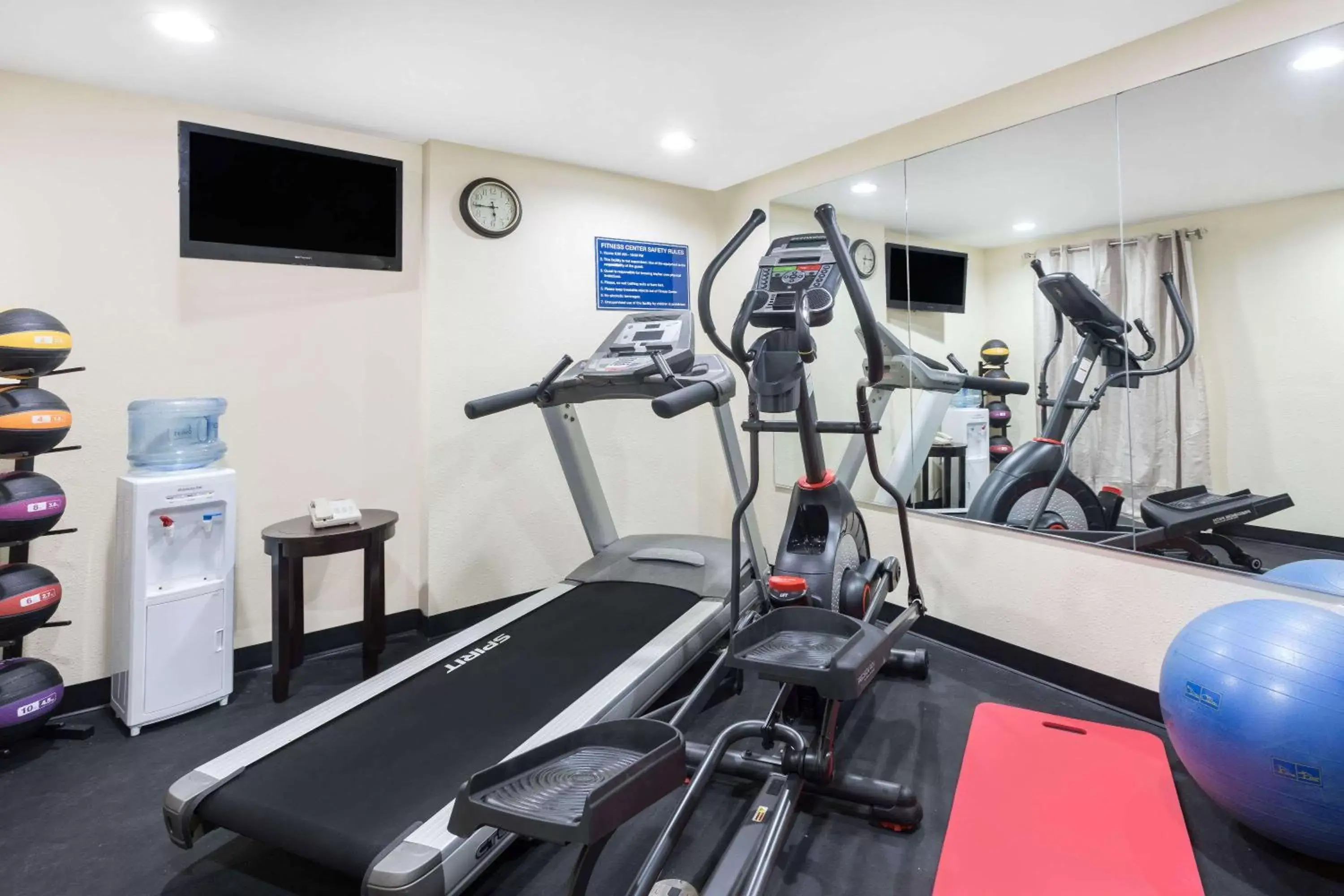 Fitness centre/facilities, Fitness Center/Facilities in Days Inn by Wyndham Newberry South Carolina