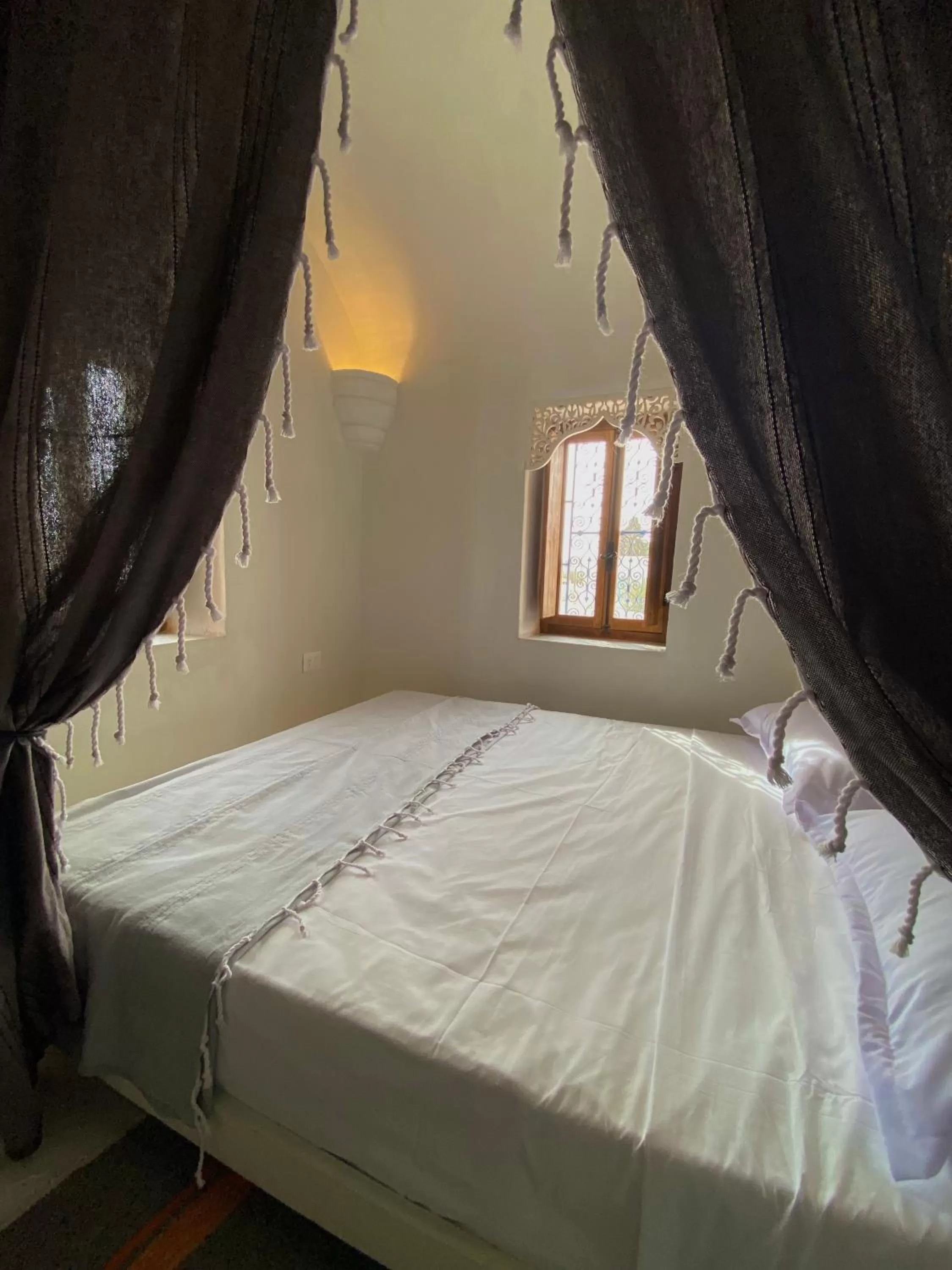 Bed in Djerba Authentique