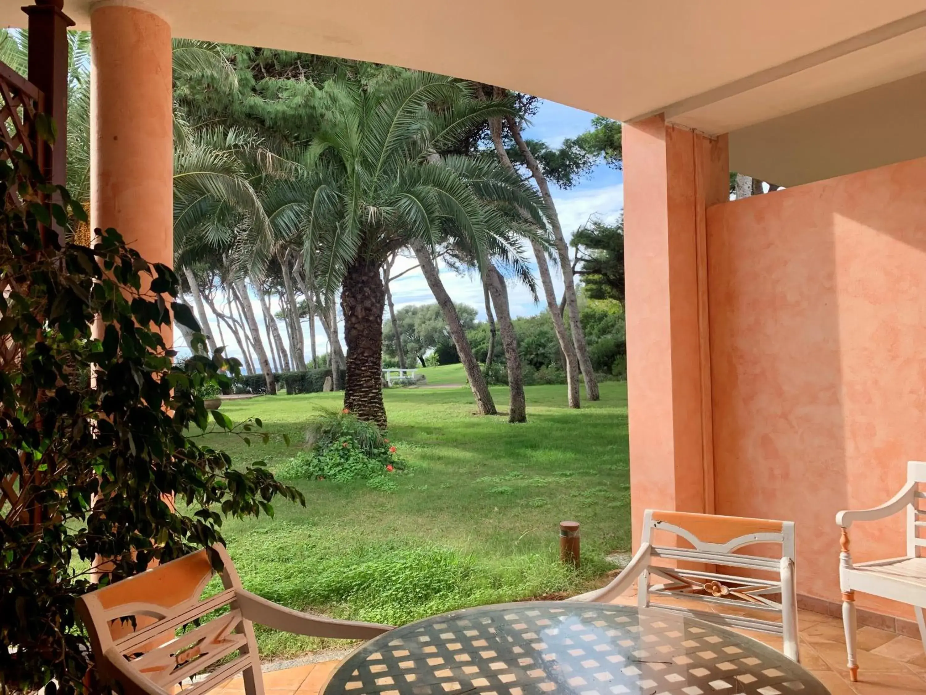 Patio in Hotel Cala Caterina