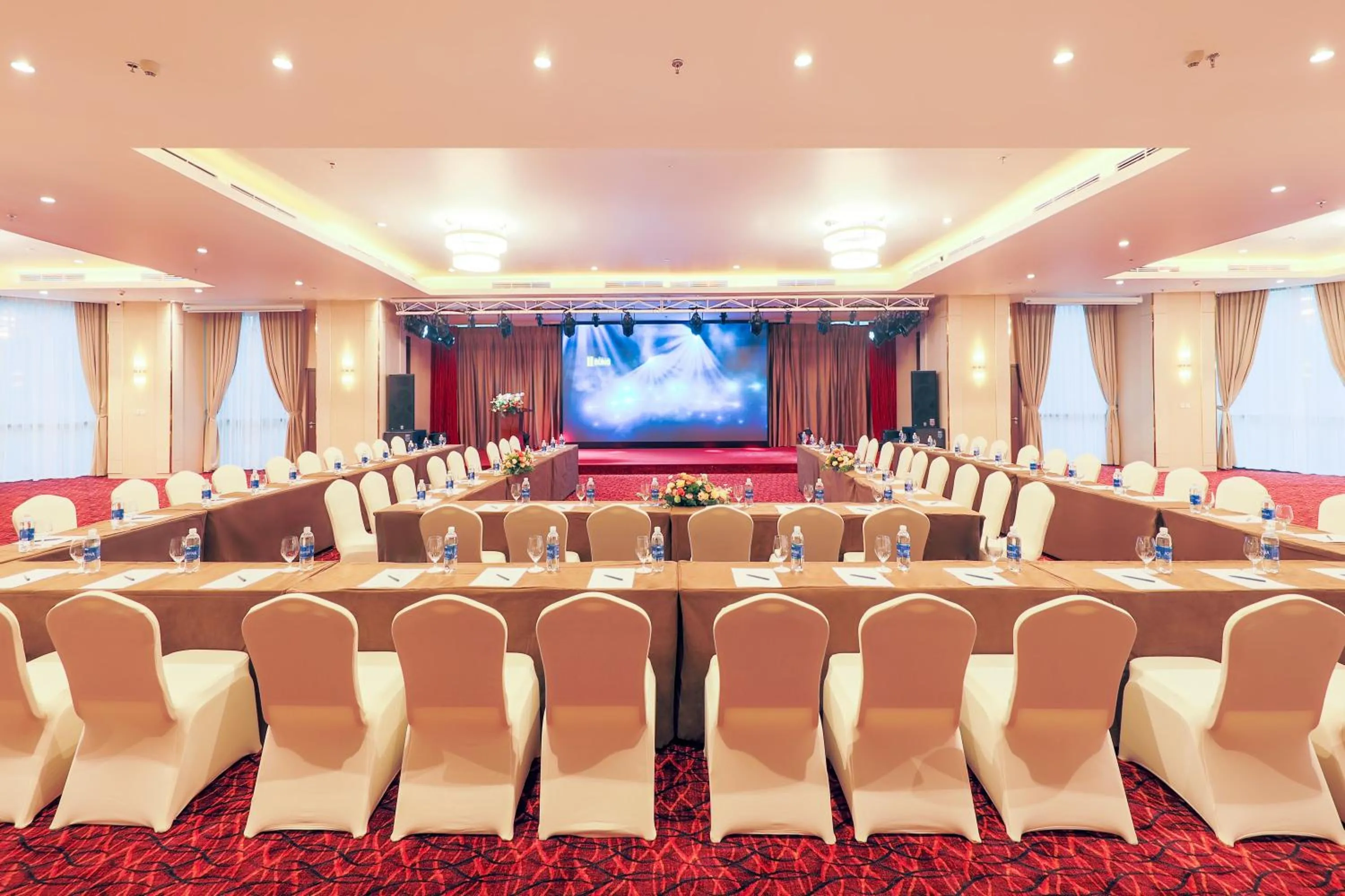 Meeting/conference room in Grand Vista Hanoi