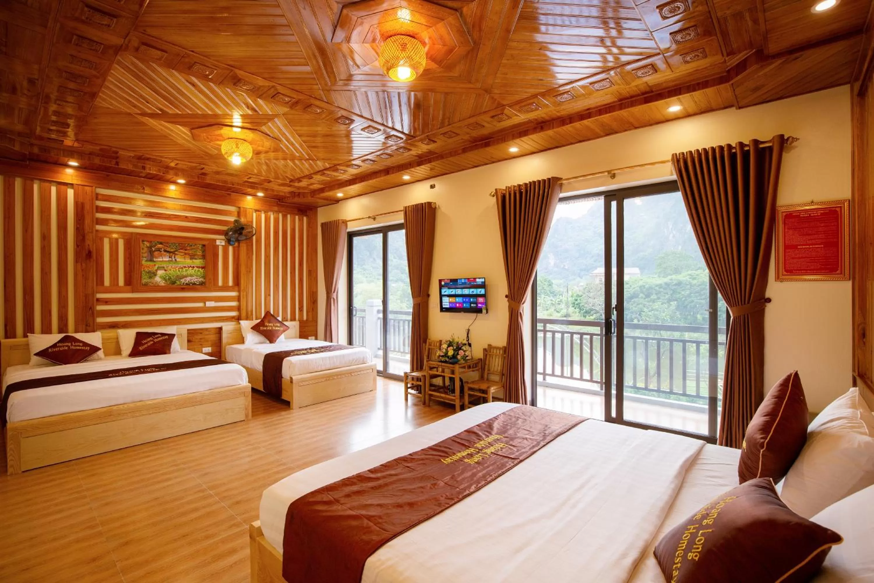 Bed in HoangLong Riverside Homestay