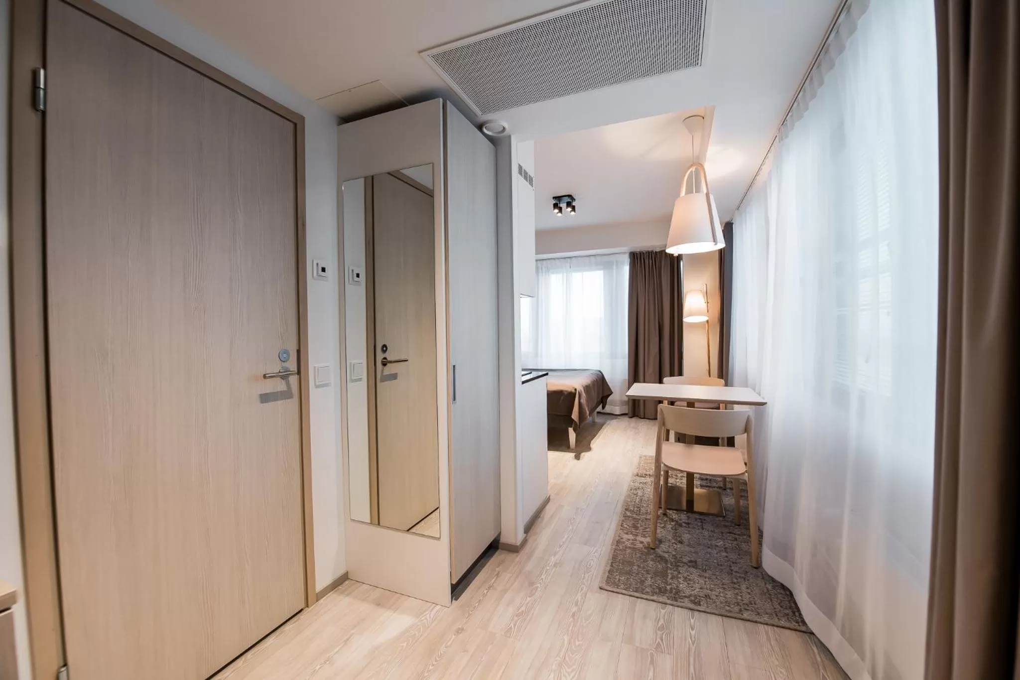 Dining area in Noli Sörnäinen