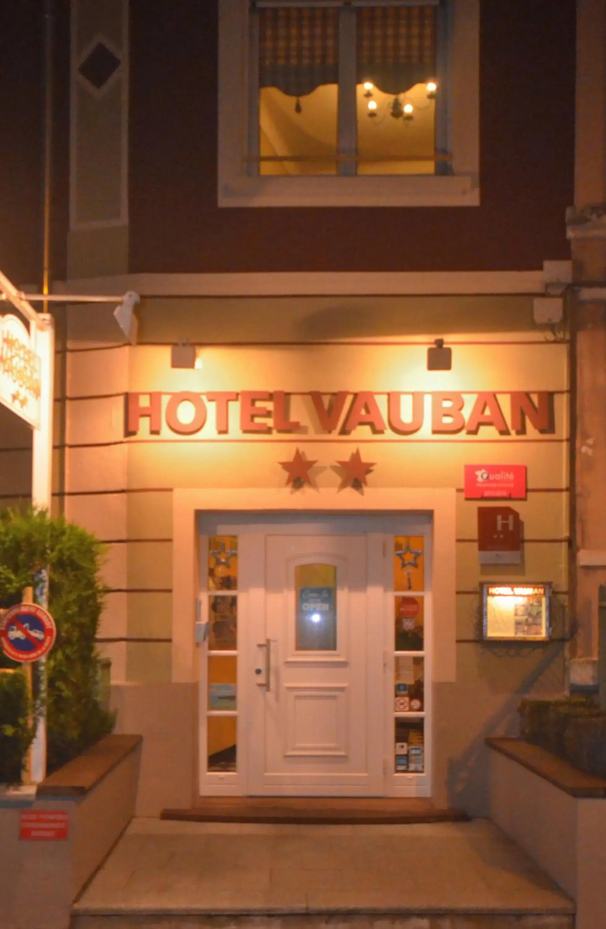 Facade/entrance in Hotel Vauban