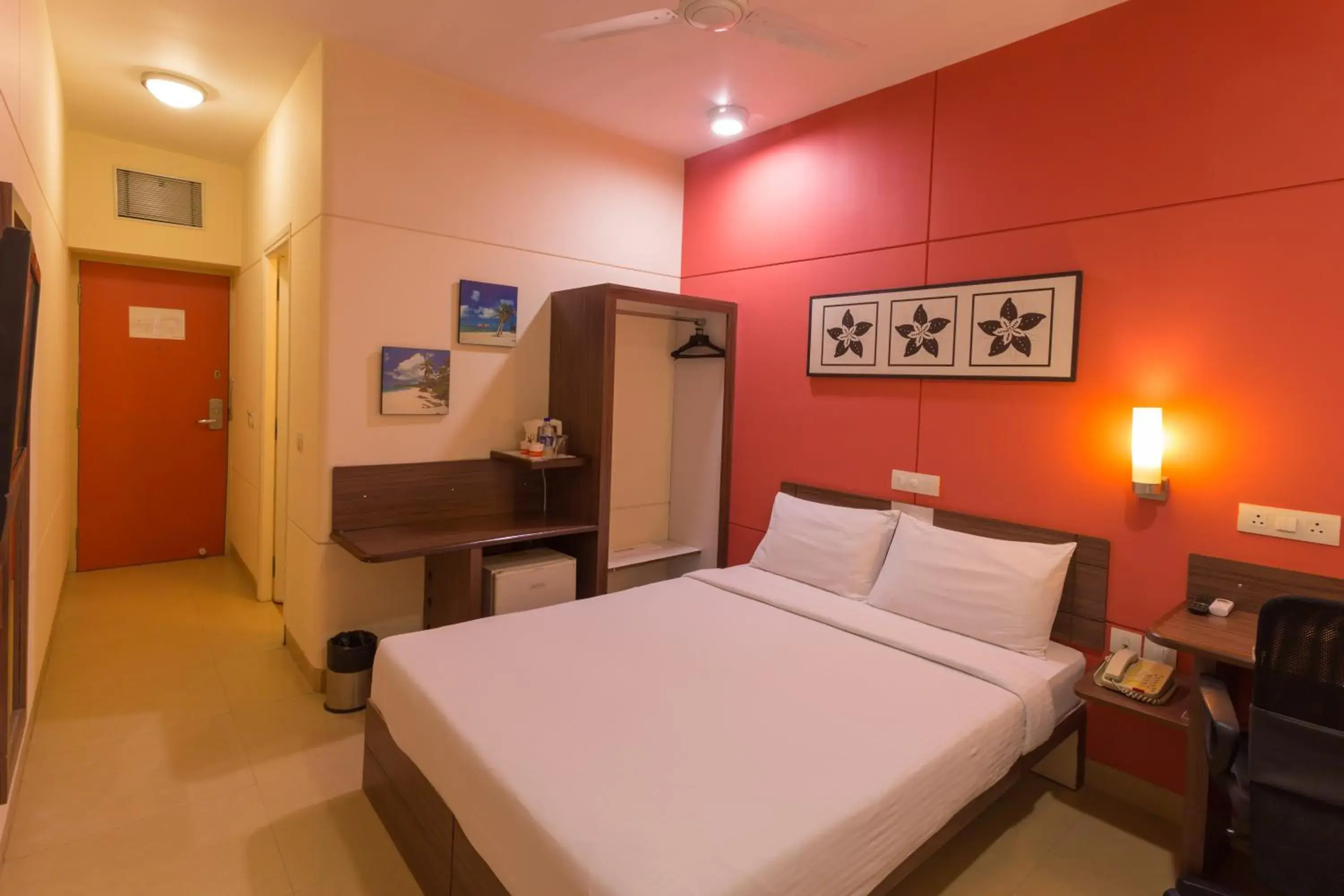 Bed in Ginger Hotel Mangalore