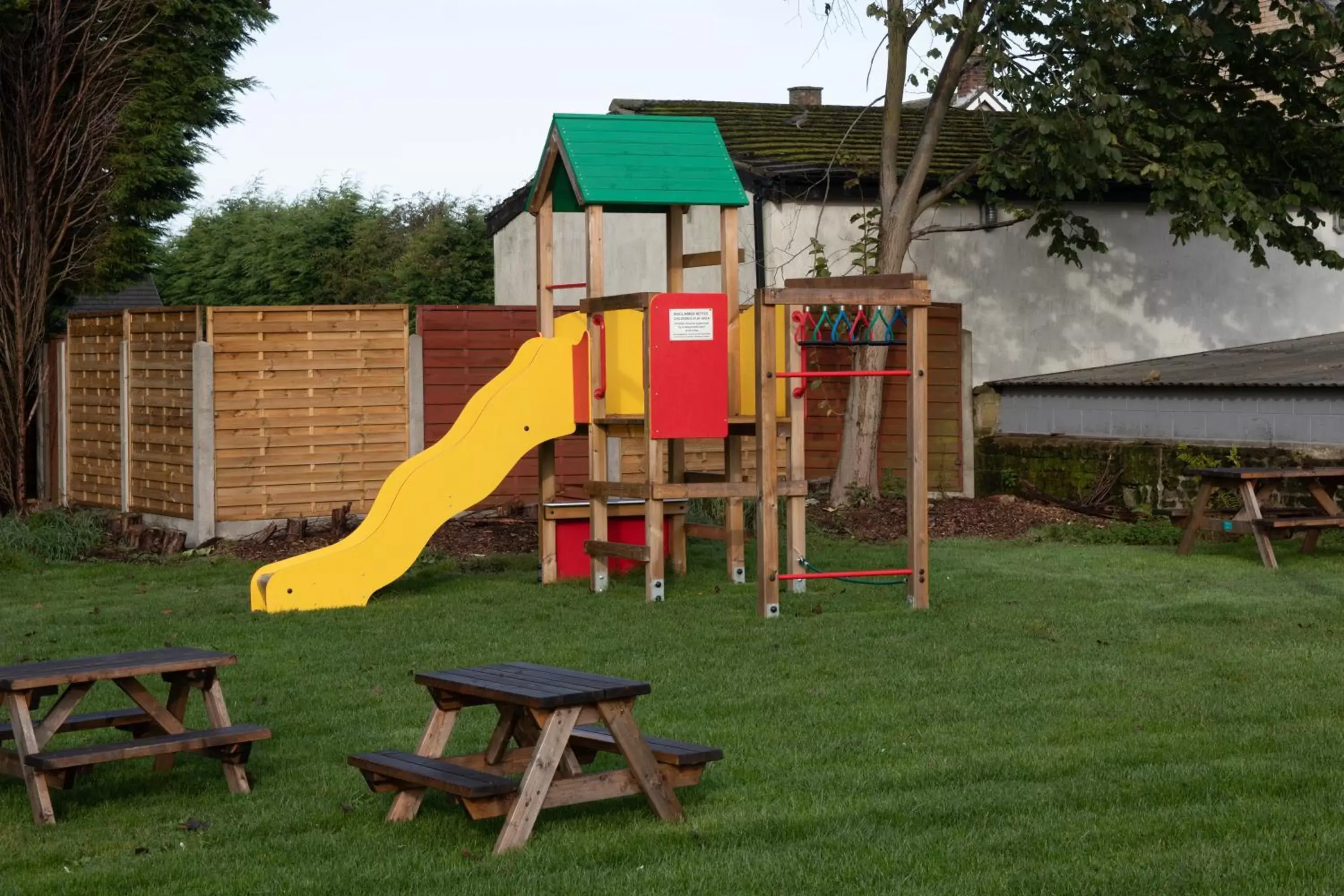 Garden, Children's Play Area in Plough Inn