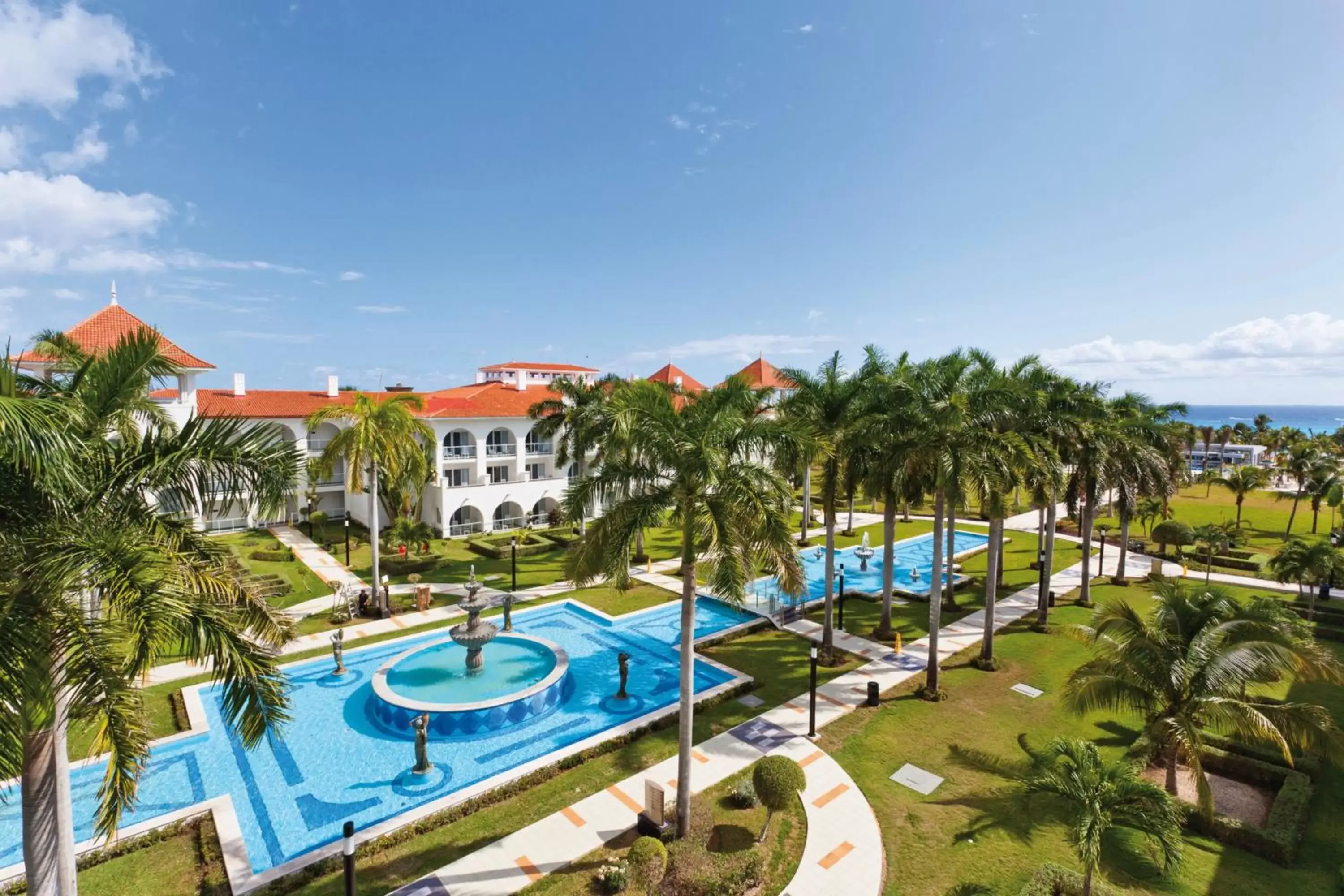 Garden view in Riu Palace Mexico - All Inclusive Garden view in Riu Palace Mexico - All Inclusive