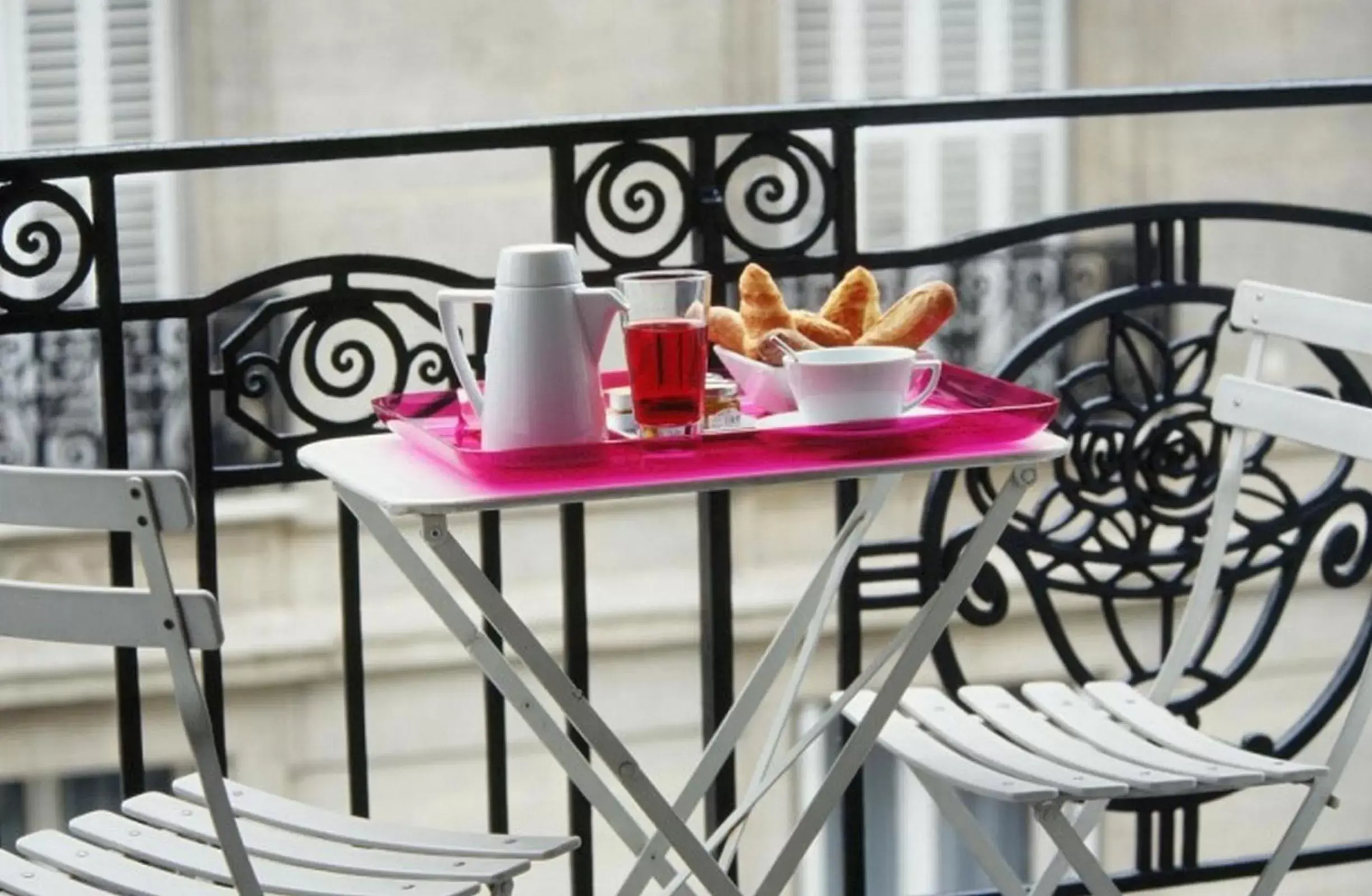 Breakfast in Le Général Hôtel