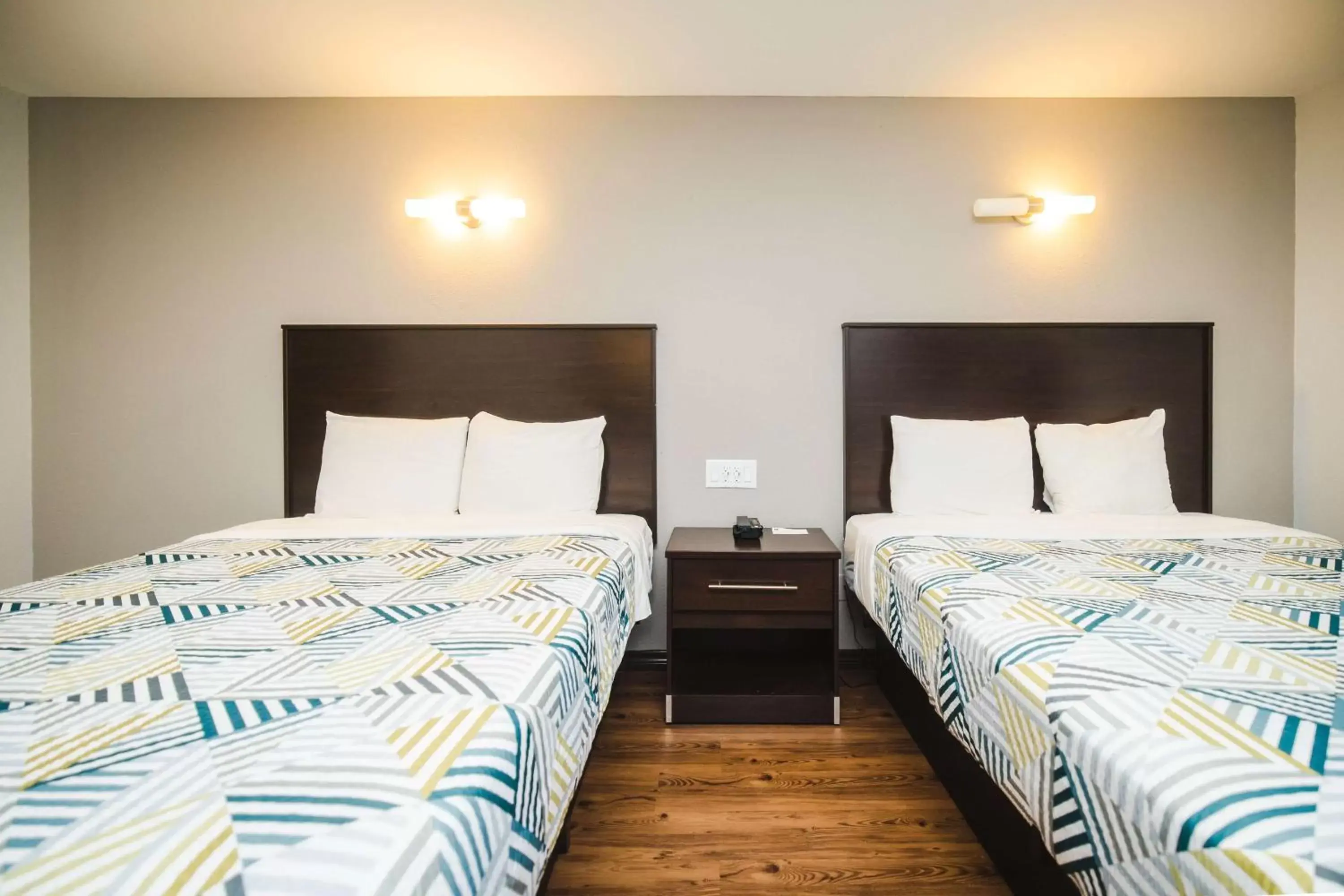 Bed in Studio 6 Channelview TX Baytown West Bed in Studio 6 Channelview TX Baytown West