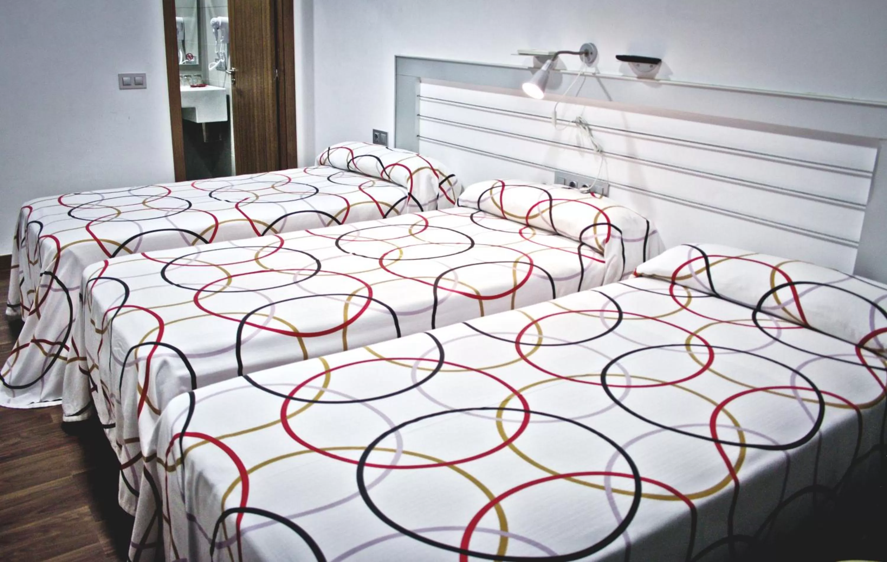 Bed in Hotel La Colombina