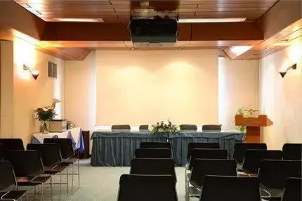 Business facilities in Palladion Hotel
