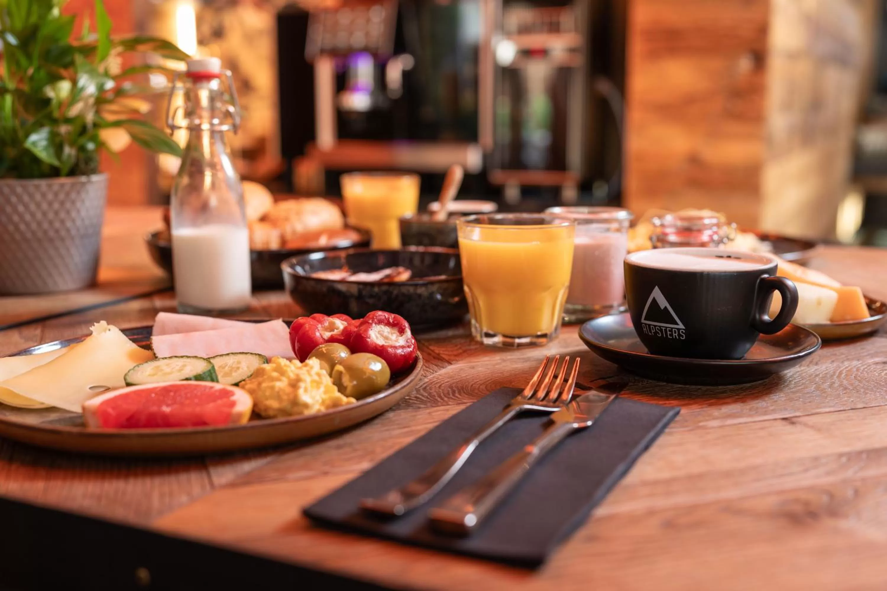 Breakfast in 24 by AvenidA - Mountain Hotel