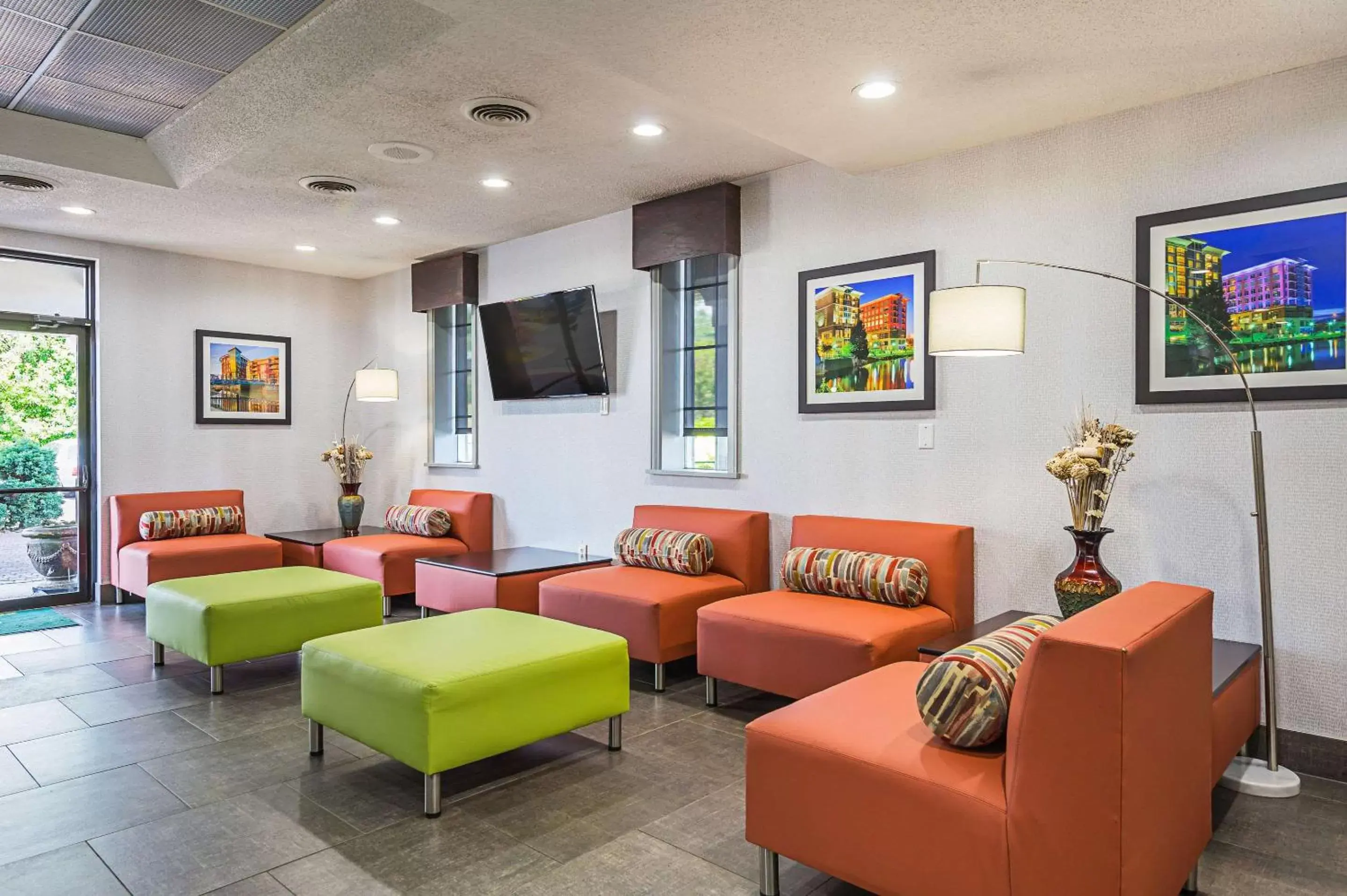 Lobby or reception, Seating Area in Quality Inn & Suites Greenville - Haywood Mall