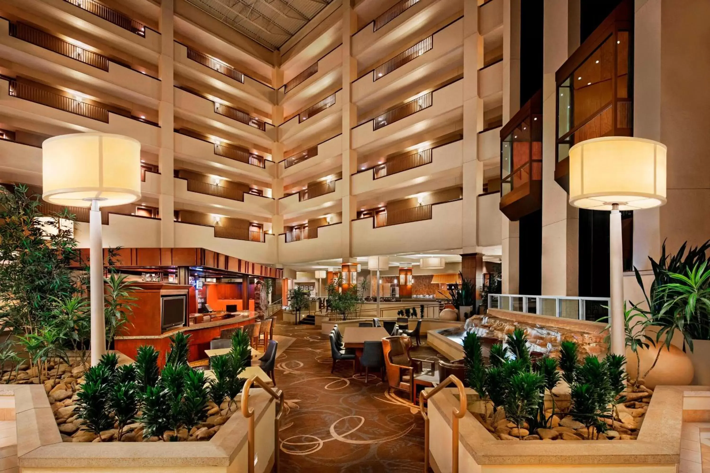 Restaurant/Places to Eat in Sheraton Sioux Falls & Convention Center