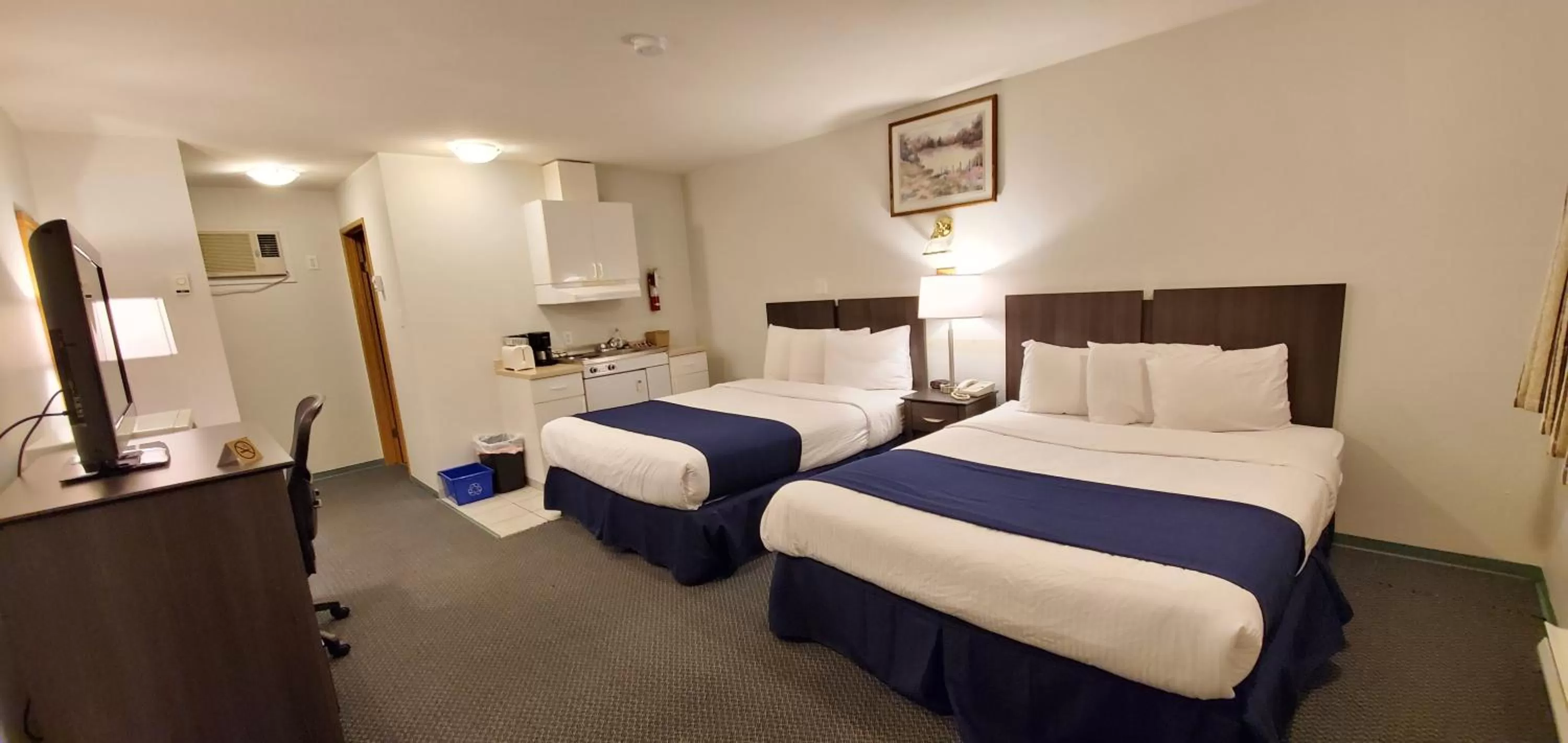 Bed in Travelodge by Wyndham McBride