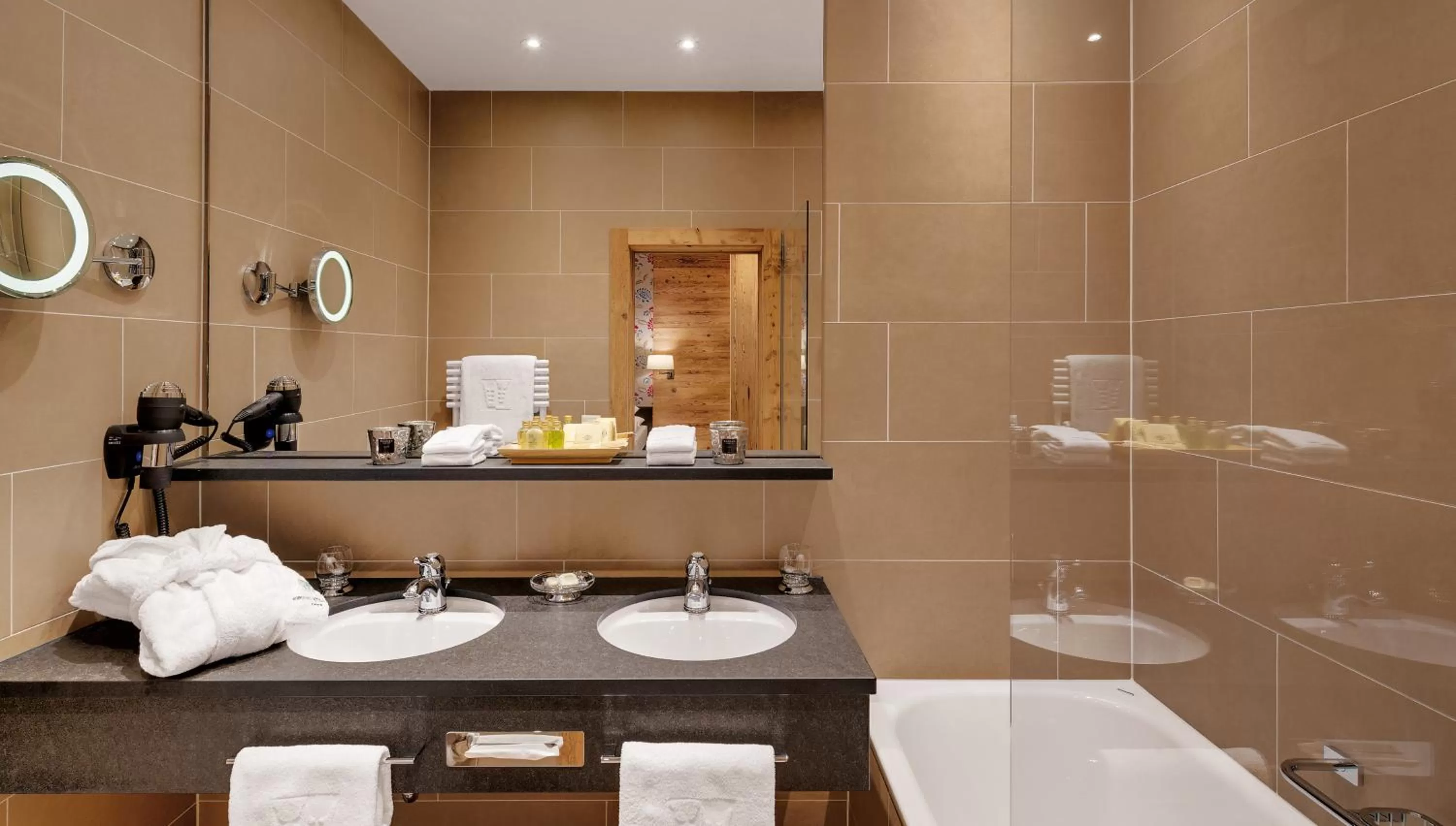 Bathroom in Morosani Schweizerhof