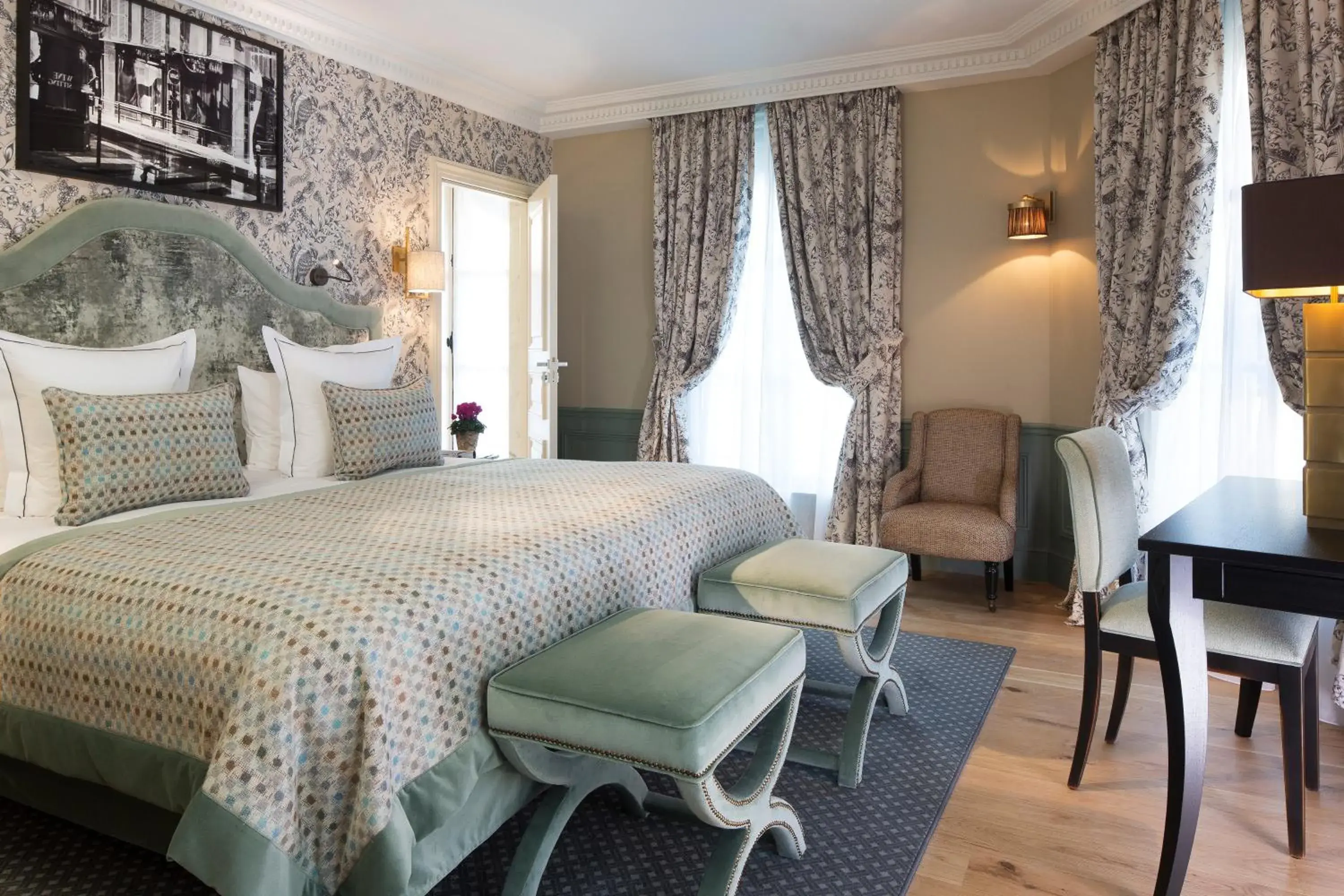 Photo of the whole room, Room Photo in Pavillon Faubourg Saint-Germain & Spa