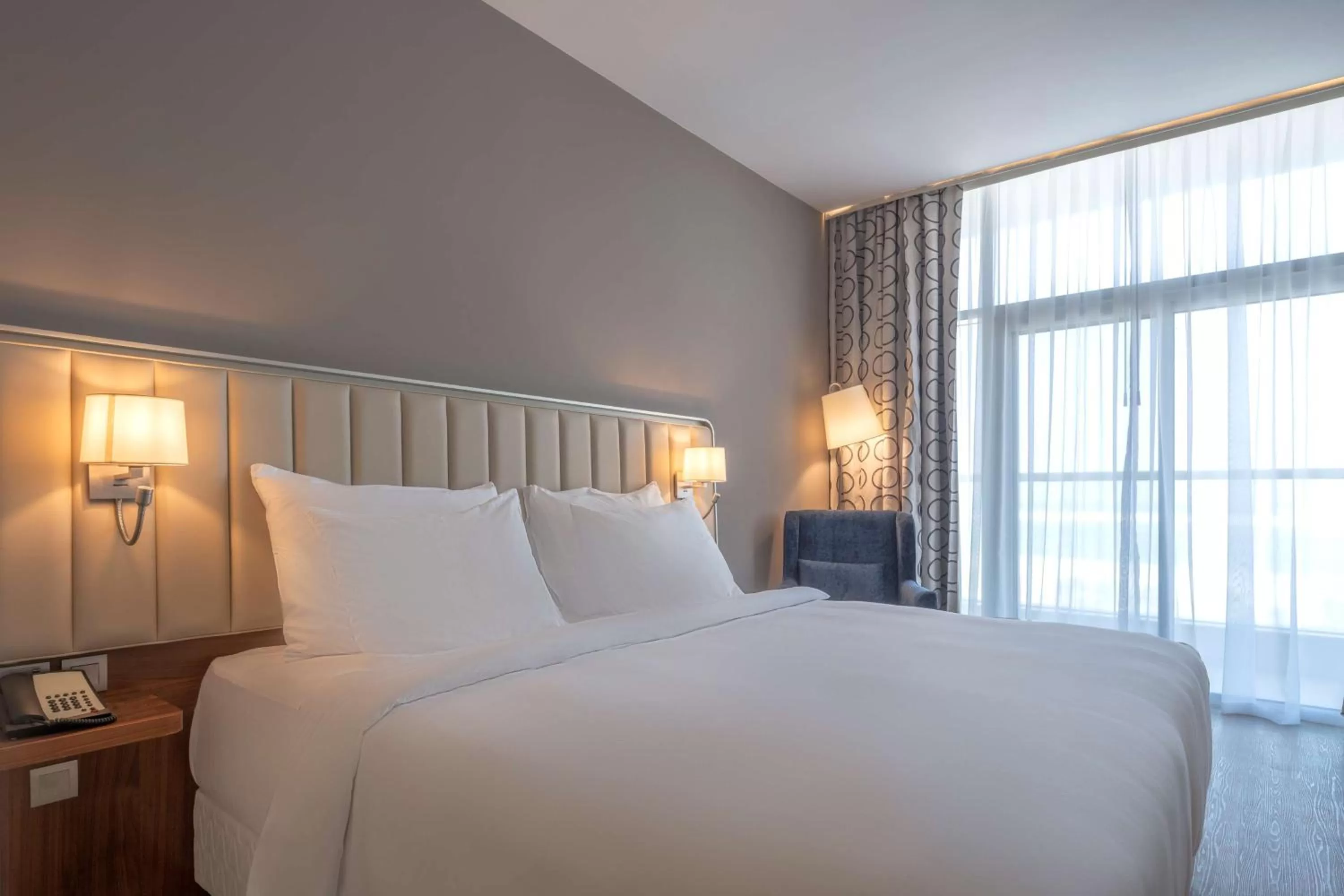 Bedroom, Bed in Radisson Resort Ras Al Khaimah Marjan Island