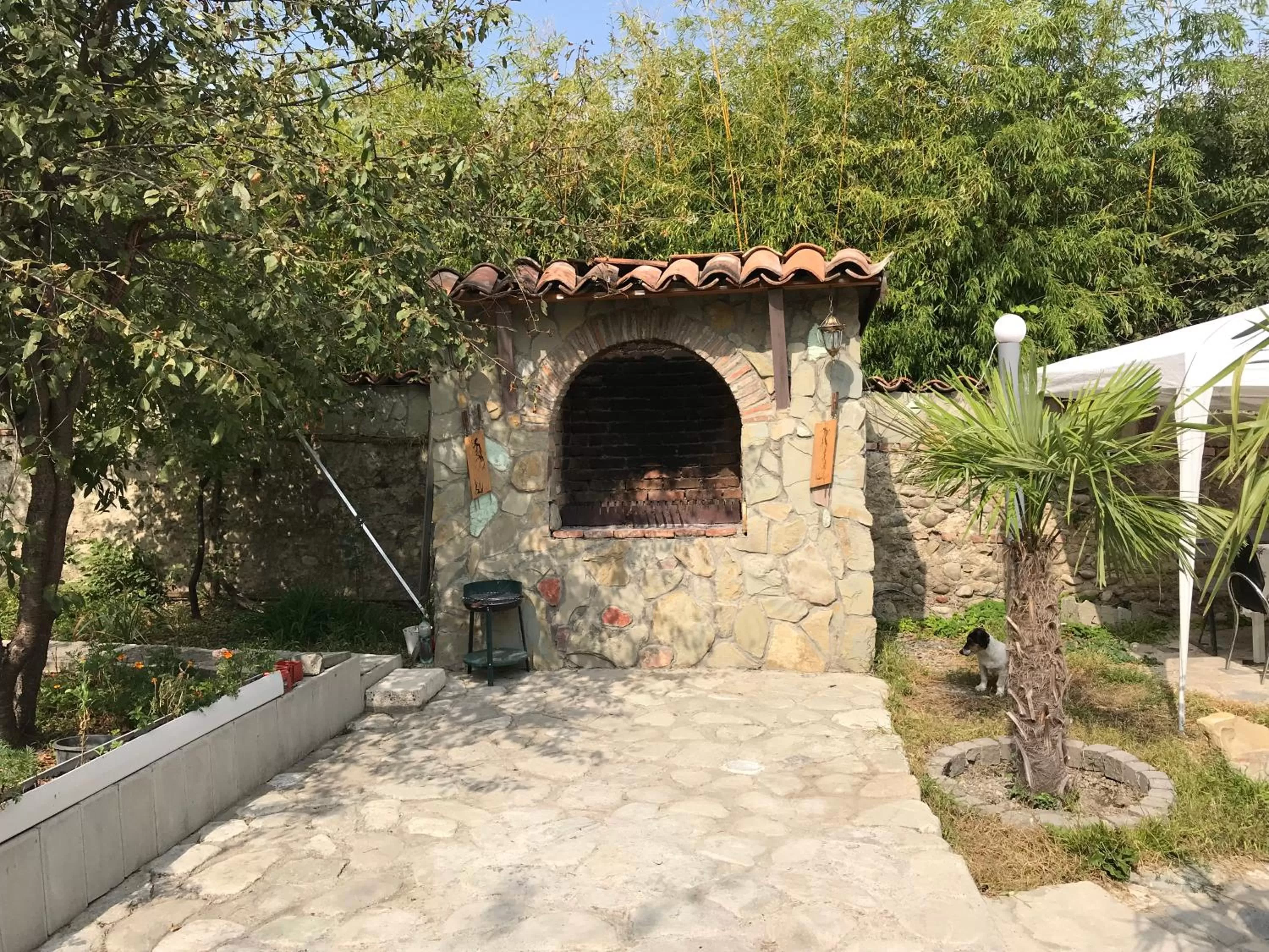 BBQ Facilities in Nika's Guest House