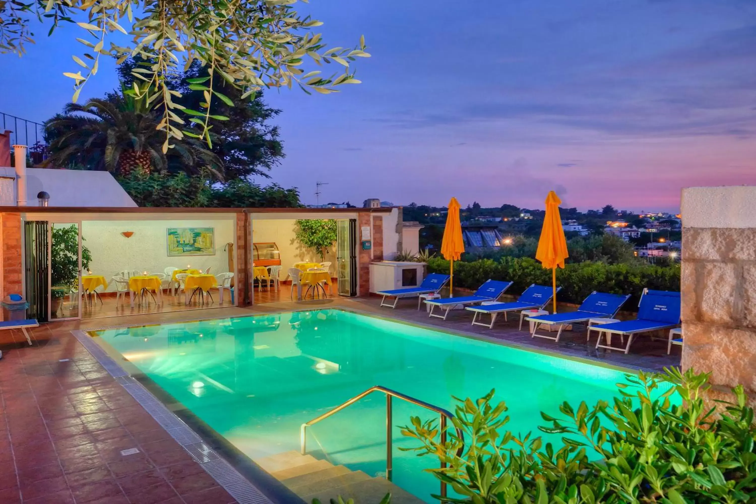 Swimming Pool in Hotel Villa Mena