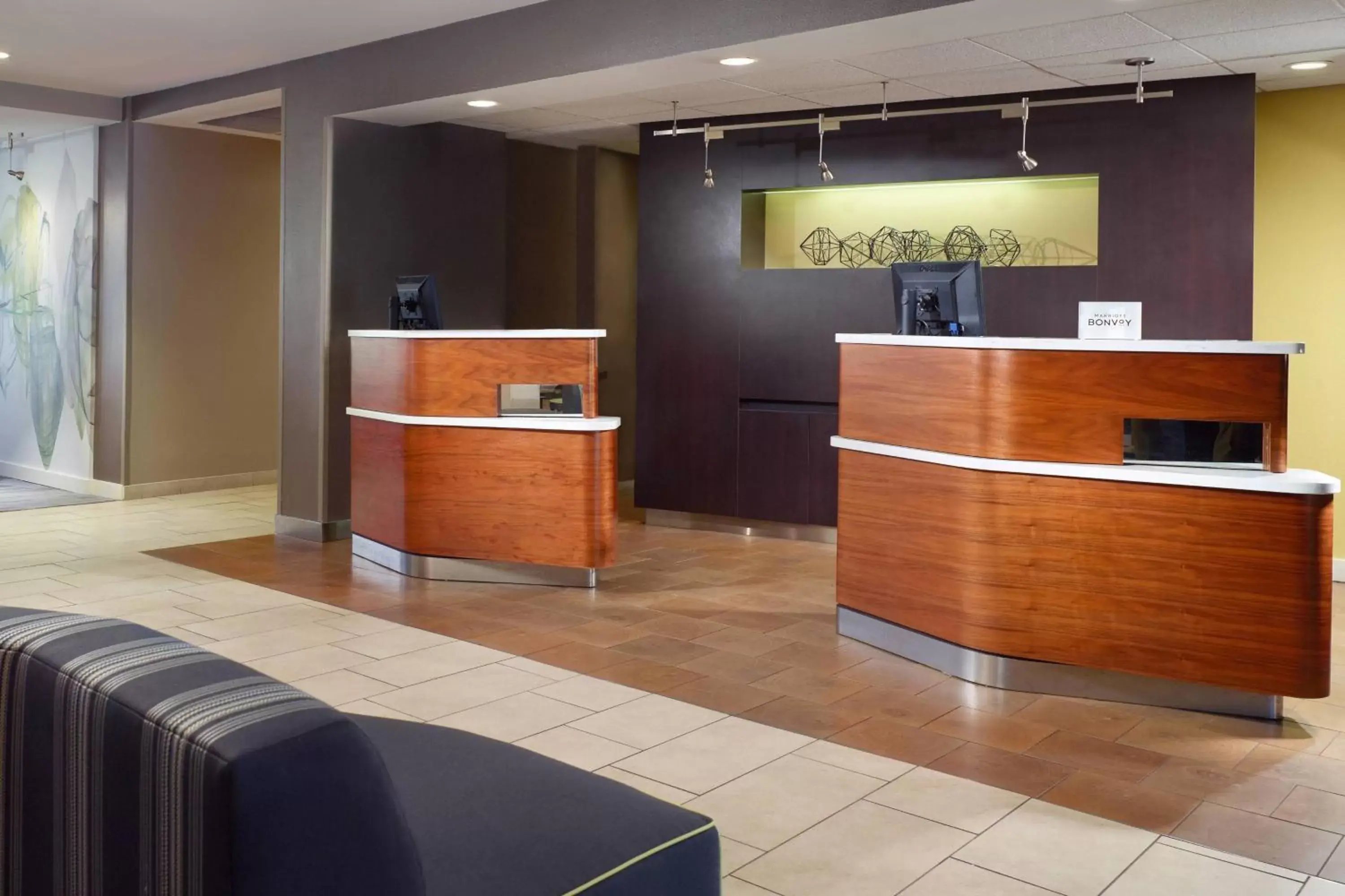 Lobby or reception, Lobby/Reception in Courtyard by Marriott Macon