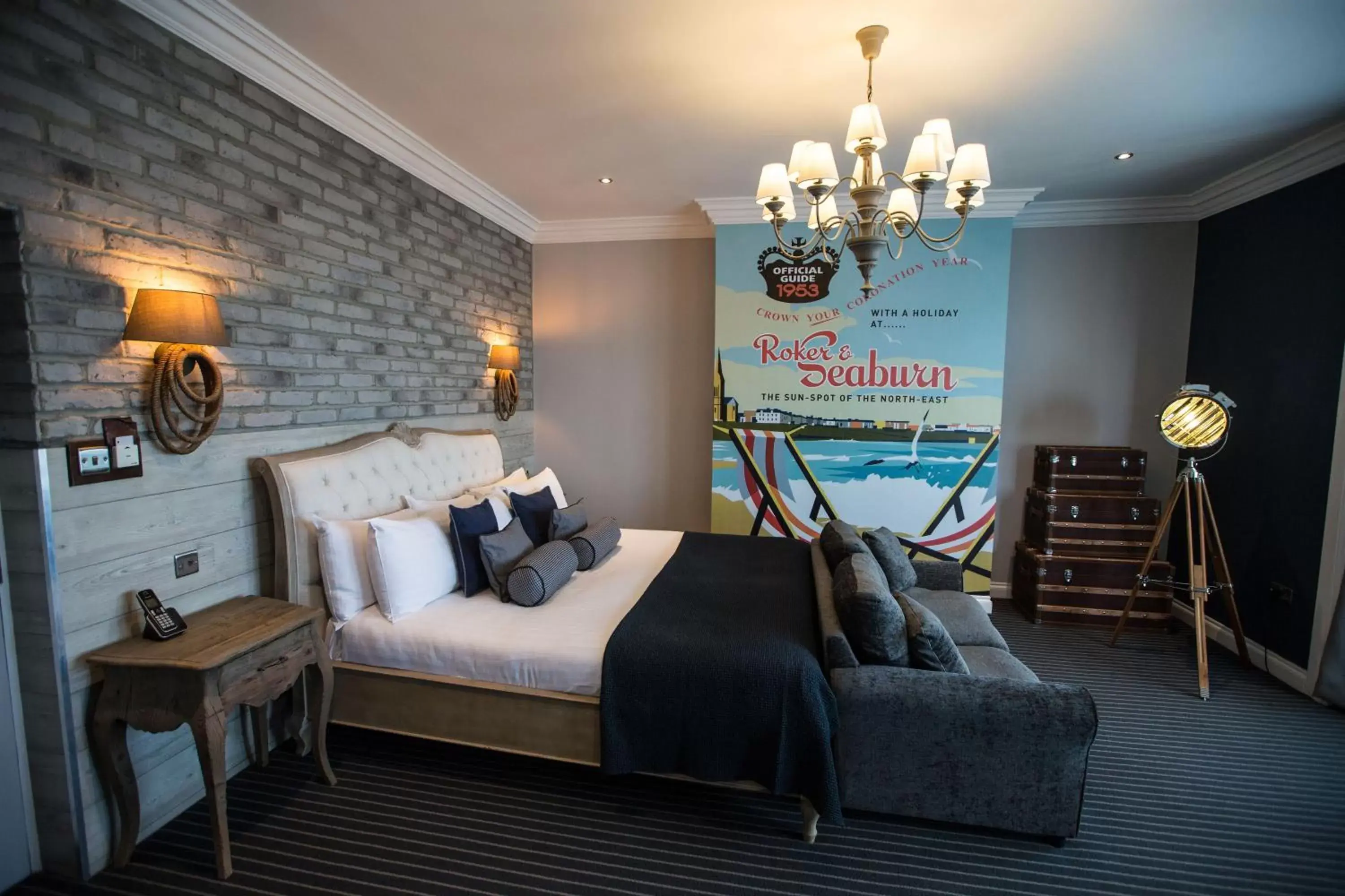 Bedroom, Seating Area in Roker Hotel BW Premier Collection