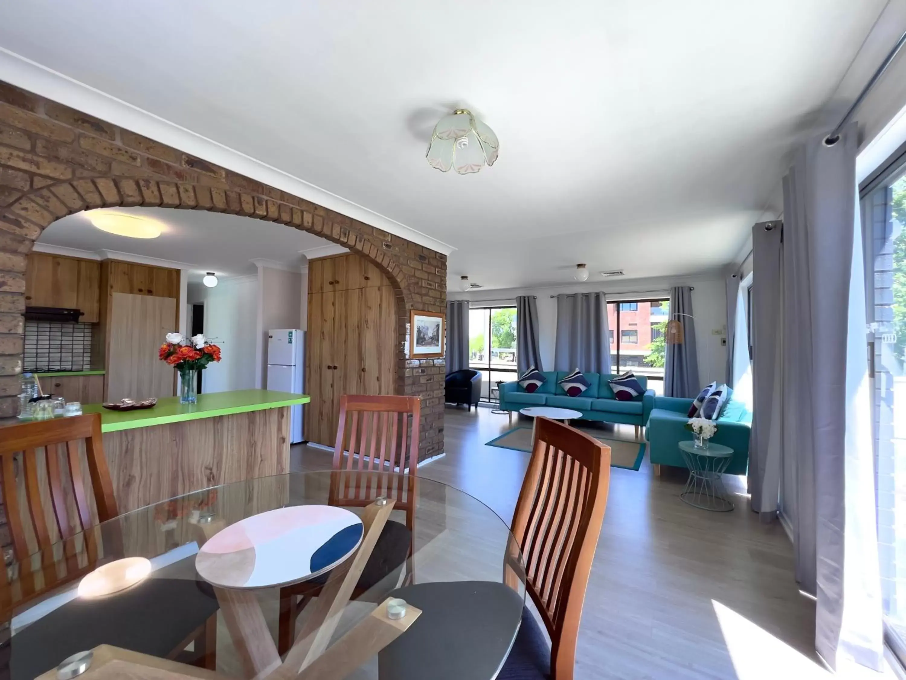 Balcony/Terrace in Albury Garden Court Motel