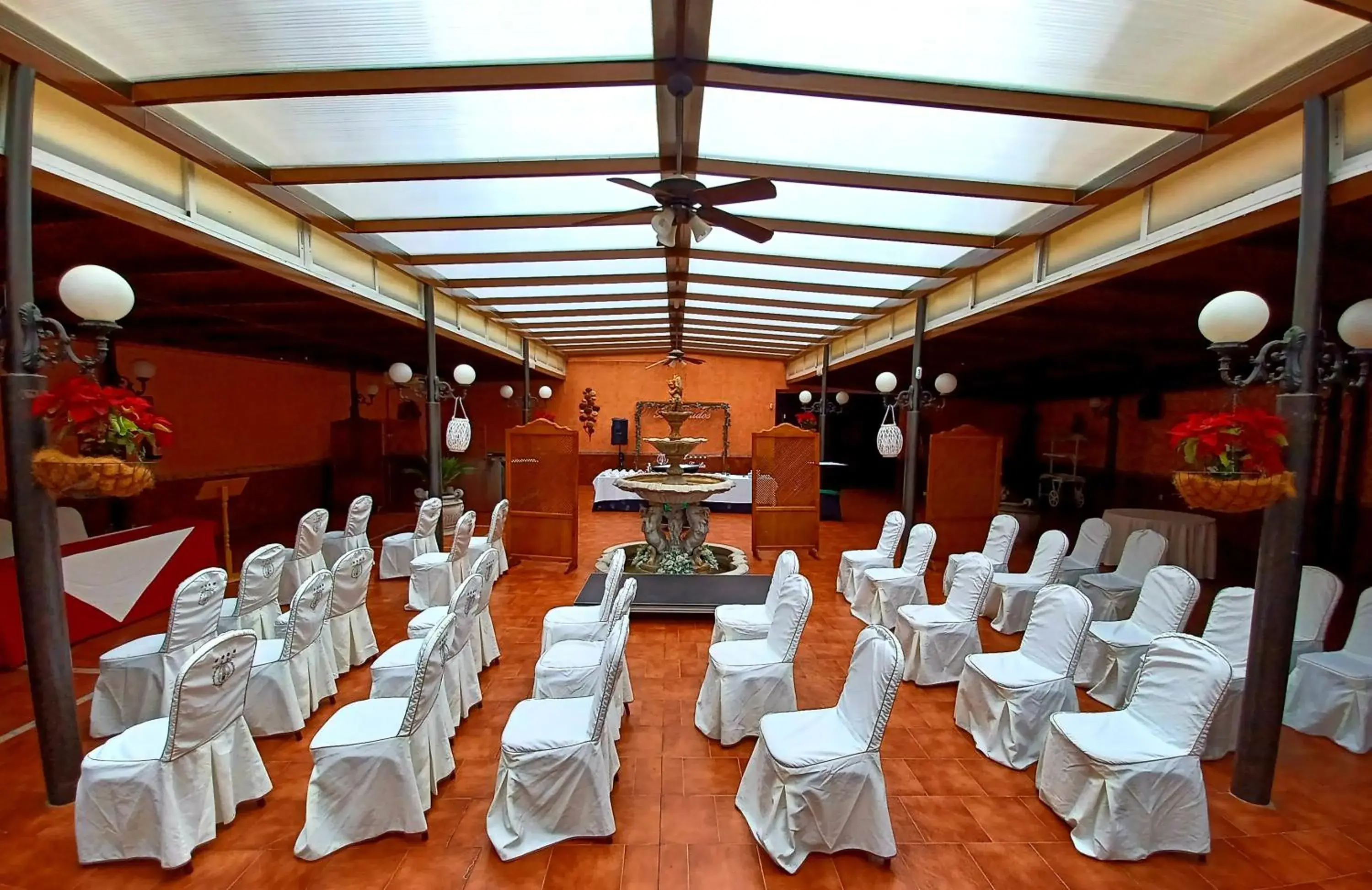 Banquet/Function facilities, Banquet Facilities in Hotel Santa Cecilia