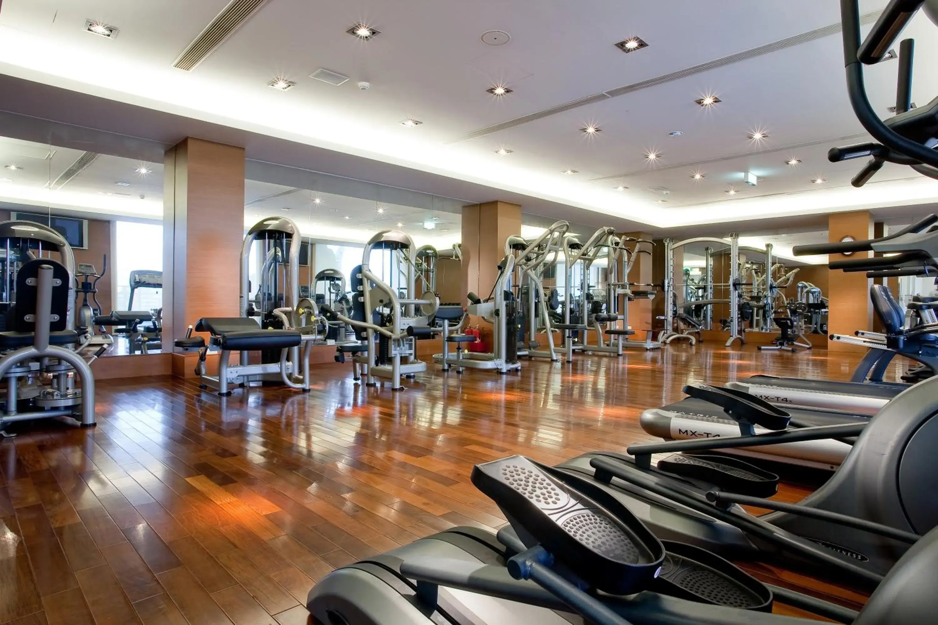 Fitness centre/facilities, Fitness Center/Facilities in Queena Plaza Hotel