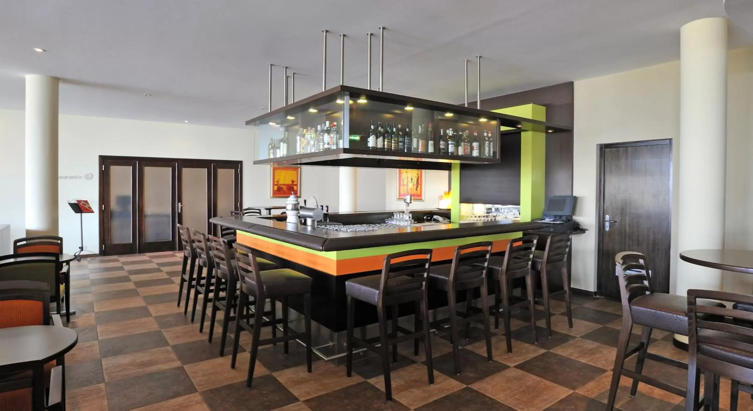 Lounge or bar in Pestana Viking Beach & SPA Resort Lounge or bar in Pestana Viking Beach & SPA Resort