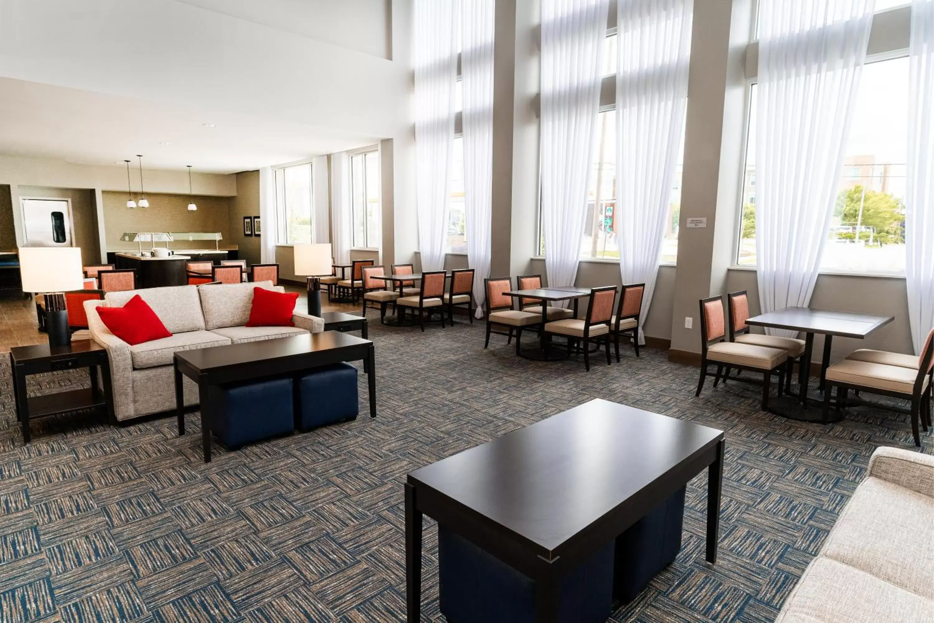 Lobby or reception in Staybridge Suites - Nashville - Vanderbilt, an IHG Hotel