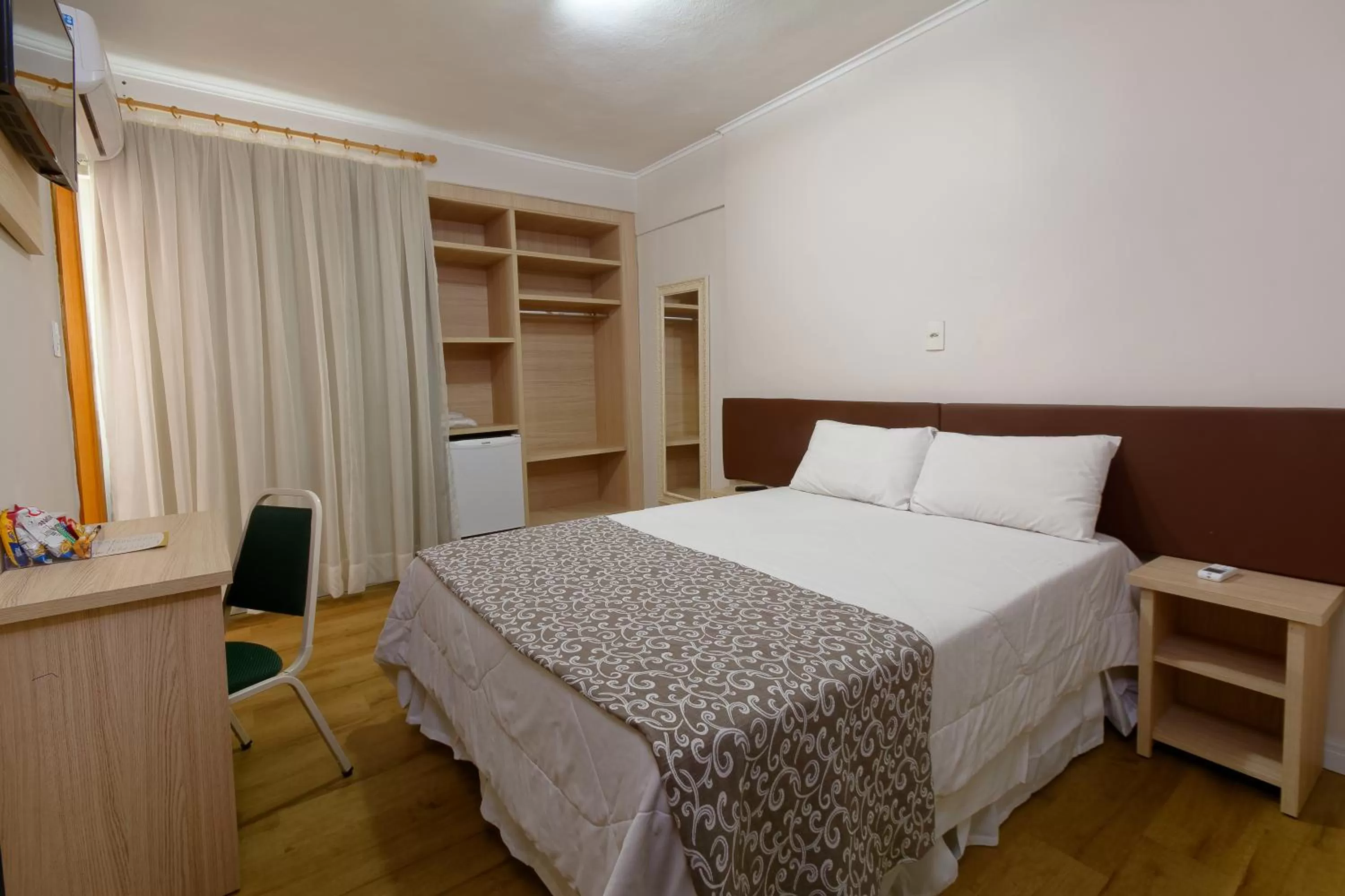 Bed in Fênix Hotel Bom Retiro